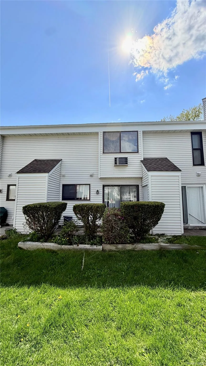 25 Pierces Road, Newburgh (town), NY, 2 Bedrooms Bedrooms, 8 Rooms Rooms,1 BathroomBathrooms,Residential Sale,For Rent,Pierces,0,995885 25 Pierces Road, Newburgh (town), NY, 2 Bedrooms Bedrooms, 8 Rooms Rooms,1 BathroomBathrooms,Residential Sale,For Rent,Pierces,0,995885