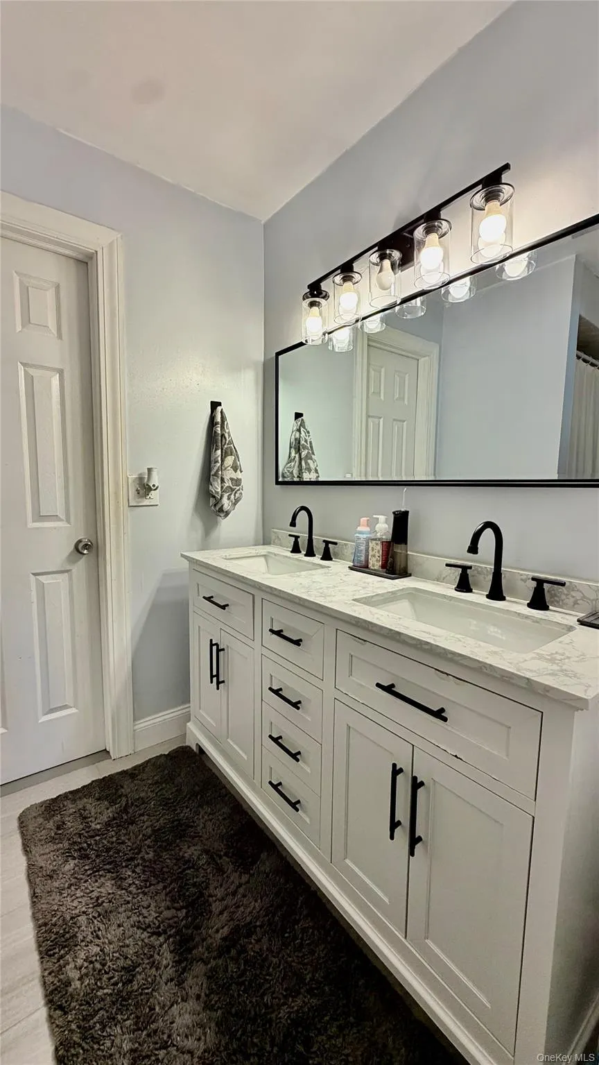 25 Pierces Road, Newburgh (town), NY, 2 Bedrooms Bedrooms, 8 Rooms Rooms,1 BathroomBathrooms,Residential Sale,For Rent,Pierces,0,995885 25 Pierces Road, Newburgh (town), NY, 2 Bedrooms Bedrooms, 8 Rooms Rooms,1 BathroomBathrooms,Residential Sale,For Rent,Pierces,0,995885