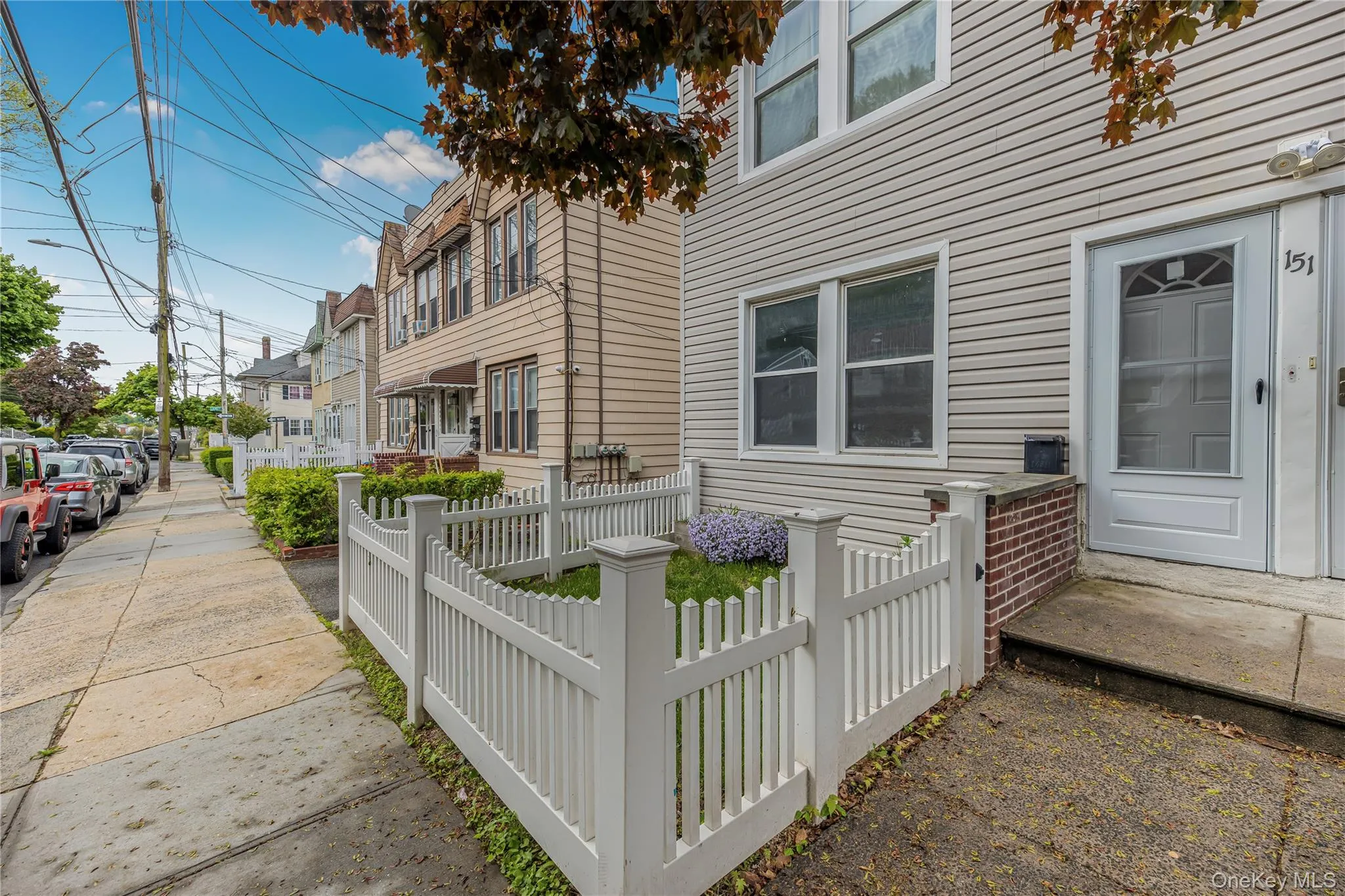 151 Burhans Avenue, Yonkers, NY, 3 Bedrooms Bedrooms, 6 Rooms Rooms,1 BathroomBathrooms,Residential Lease,For Rent,Burhans,0,995891 151 Burhans Avenue, Yonkers, NY, 3 Bedrooms Bedrooms, 6 Rooms Rooms,1 BathroomBathrooms,Residential Lease,For Rent,Burhans,0,995891