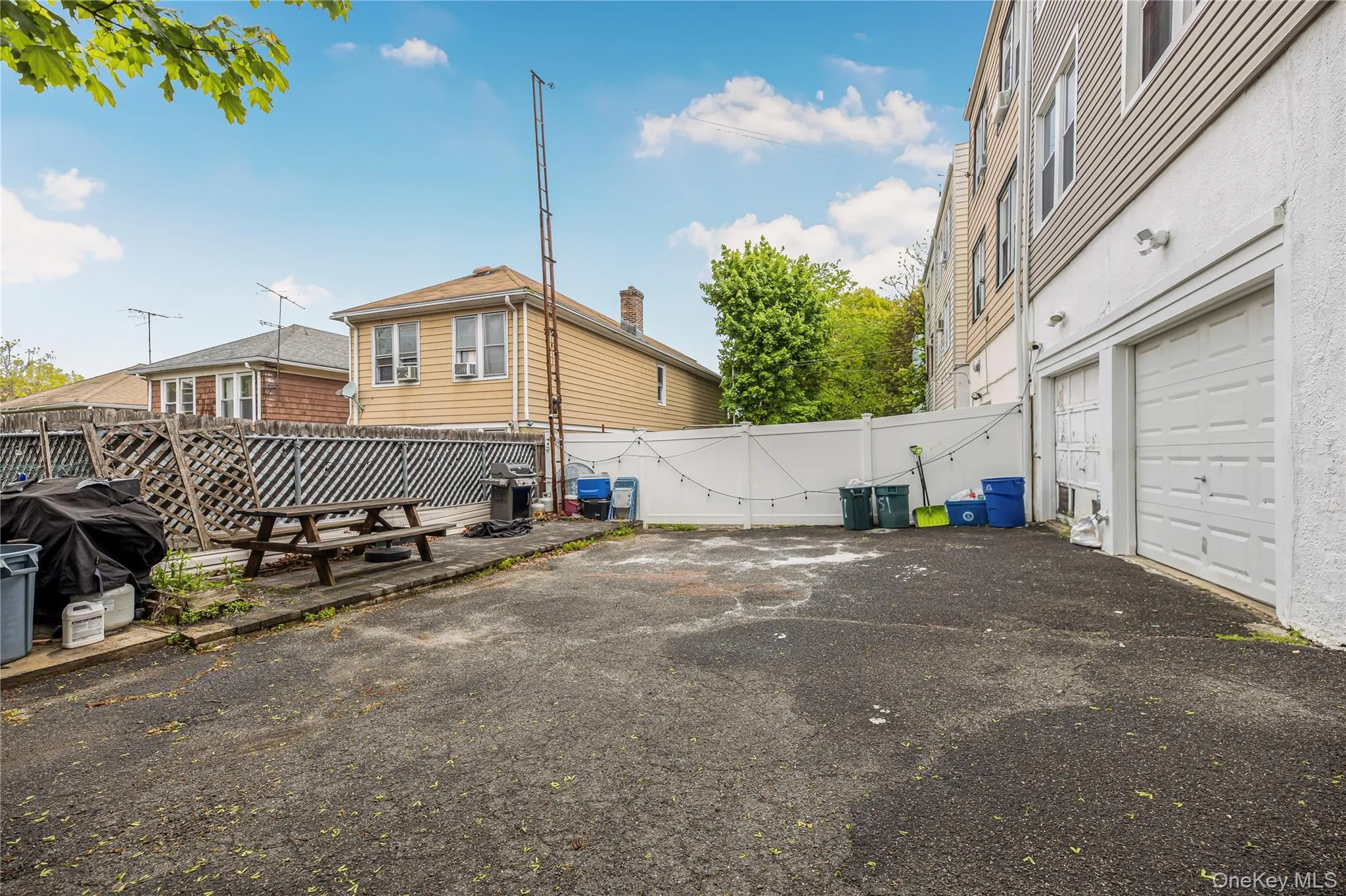 151 Burhans Avenue, Yonkers, NY, 3 Bedrooms Bedrooms, 6 Rooms Rooms,1 BathroomBathrooms,Residential Lease,For Rent,Burhans,0,995891 151 Burhans Avenue, Yonkers, NY, 3 Bedrooms Bedrooms, 6 Rooms Rooms,1 BathroomBathrooms,Residential Lease,For Rent,Burhans,0,995891