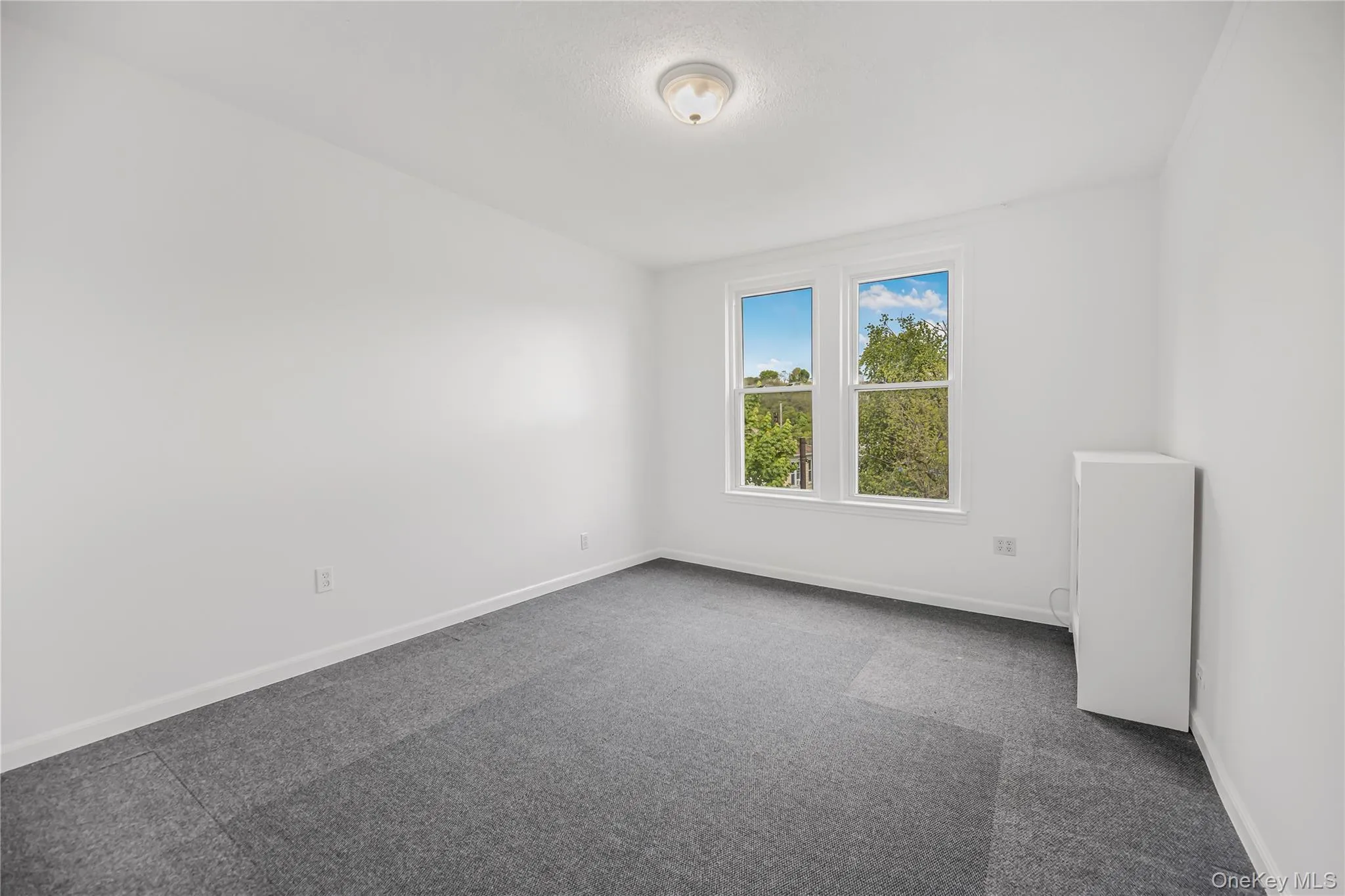 151 Burhans Avenue, Yonkers, NY, 3 Bedrooms Bedrooms, 6 Rooms Rooms,1 BathroomBathrooms,Residential Lease,For Rent,Burhans,0,995891 151 Burhans Avenue, Yonkers, NY, 3 Bedrooms Bedrooms, 6 Rooms Rooms,1 BathroomBathrooms,Residential Lease,For Rent,Burhans,0,995891