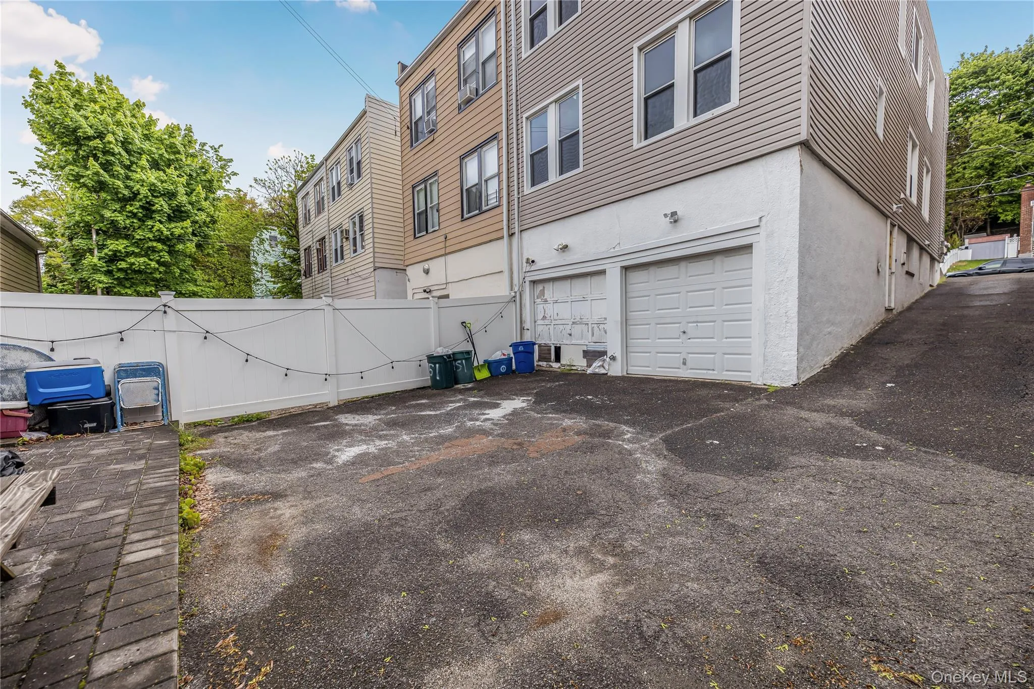 151 Burhans Avenue, Yonkers, NY, 3 Bedrooms Bedrooms, 6 Rooms Rooms,1 BathroomBathrooms,Residential Lease,For Rent,Burhans,0,995891 151 Burhans Avenue, Yonkers, NY, 3 Bedrooms Bedrooms, 6 Rooms Rooms,1 BathroomBathrooms,Residential Lease,For Rent,Burhans,0,995891