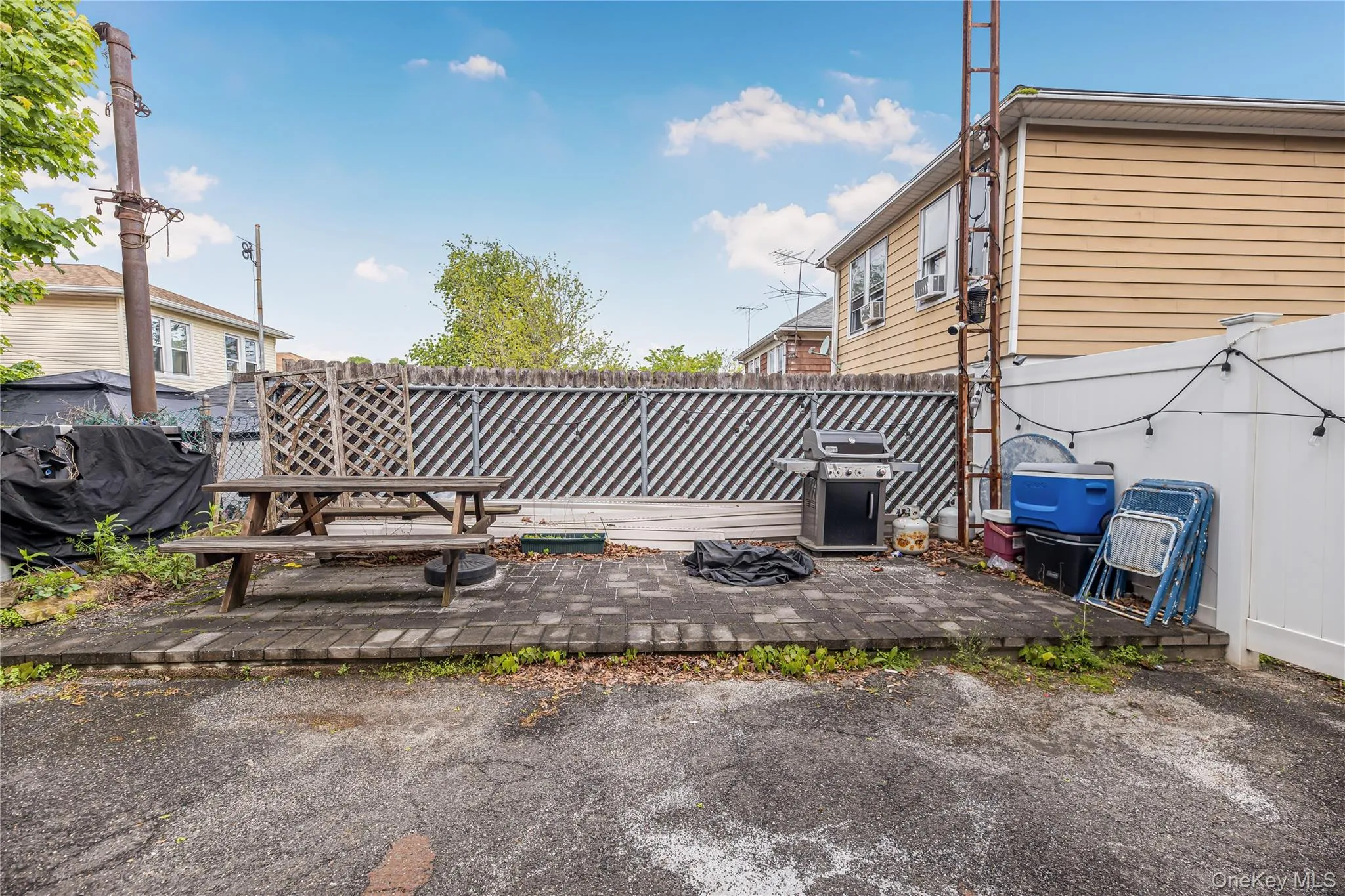151 Burhans Avenue, Yonkers, NY, 3 Bedrooms Bedrooms, 6 Rooms Rooms,1 BathroomBathrooms,Residential Lease,For Rent,Burhans,0,995891 151 Burhans Avenue, Yonkers, NY, 3 Bedrooms Bedrooms, 6 Rooms Rooms,1 BathroomBathrooms,Residential Lease,For Rent,Burhans,0,995891