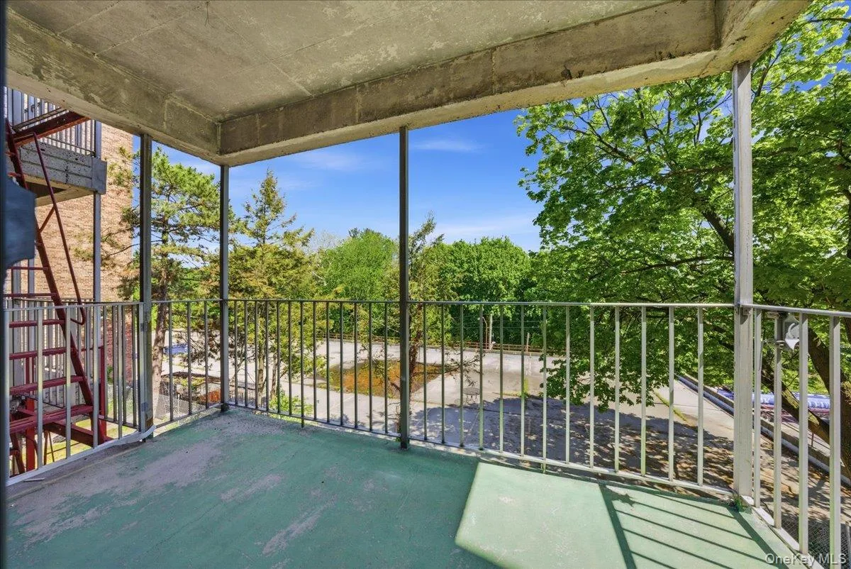 671 Bronx River Road, Yonkers, NY, 1 Bedroom Bedrooms, 5 Rooms Rooms,1 BathroomBathrooms,Residential,For Rent,Bronx River,0,995896 671 Bronx River Road, Yonkers, NY, 1 Bedroom Bedrooms, 5 Rooms Rooms,1 BathroomBathrooms,Residential,For Rent,Bronx River,0,995896