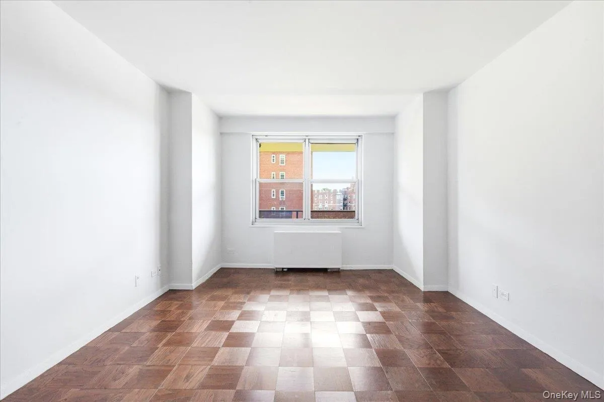 110-11 Queens Boulevard, New York, NY, 1 Bedroom Bedrooms, 4 Rooms Rooms,1 BathroomBathrooms,Residential Sale,For Rent,Queens,0,995927 110-11 Queens Boulevard, New York, NY, 1 Bedroom Bedrooms, 4 Rooms Rooms,1 BathroomBathrooms,Residential Sale,For Rent,Queens,0,995927
