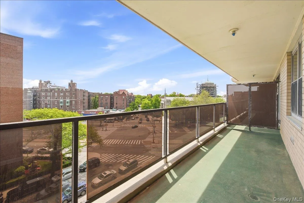 110-11 Queens Boulevard, New York, NY, 1 Bedroom Bedrooms, 4 Rooms Rooms,1 BathroomBathrooms,Residential Sale,For Rent,Queens,0,995927 110-11 Queens Boulevard, New York, NY, 1 Bedroom Bedrooms, 4 Rooms Rooms,1 BathroomBathrooms,Residential Sale,For Rent,Queens,0,995927