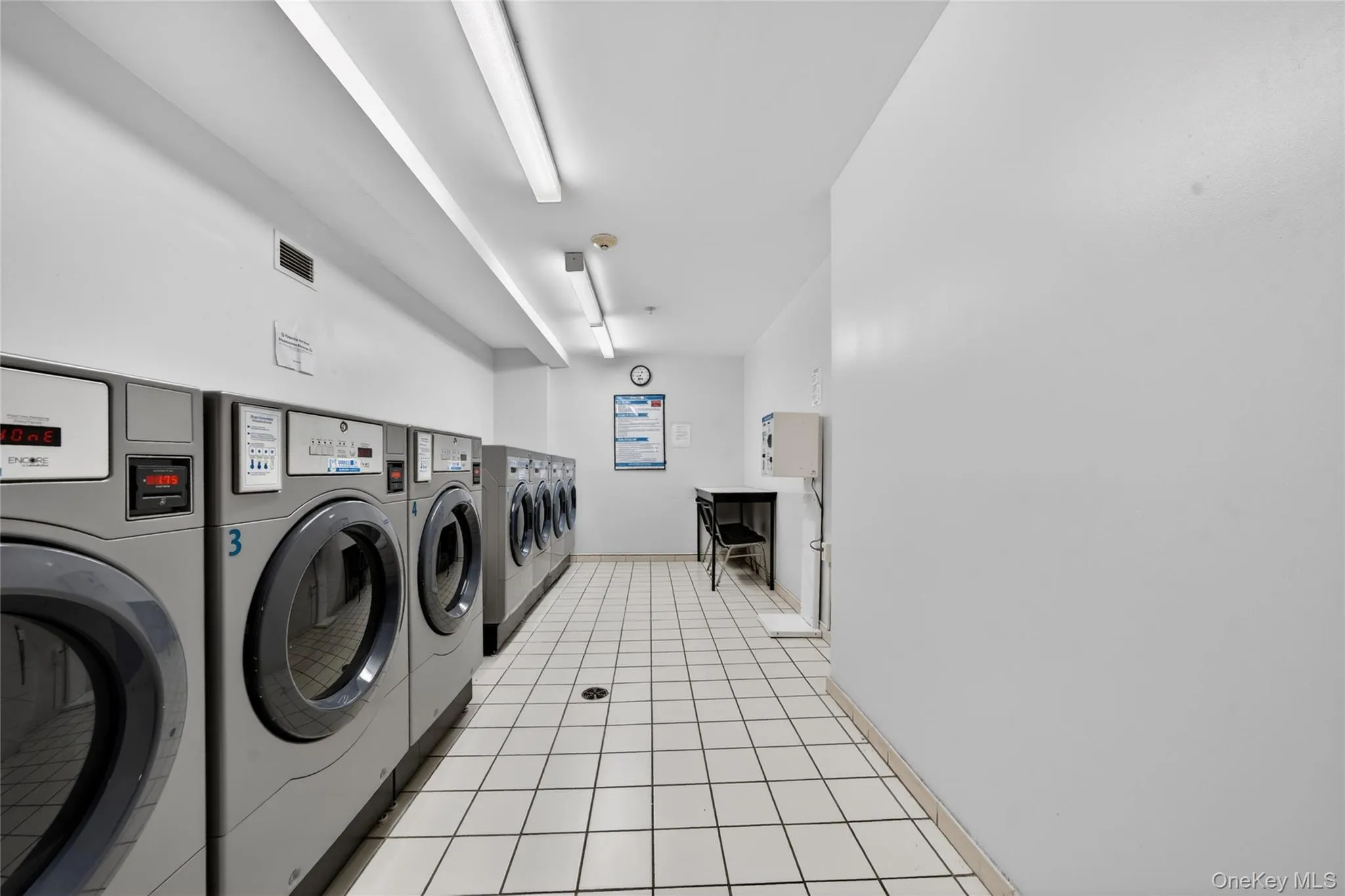 130 Post Avenue, North Hempstead, NY, 1 Bedroom Bedrooms, 4 Rooms Rooms,1 BathroomBathrooms,Residential Lease,For Rent,Post,0,995928 130 Post Avenue, North Hempstead, NY, 1 Bedroom Bedrooms, 4 Rooms Rooms,1 BathroomBathrooms,Residential Lease,For Rent,Post,0,995928