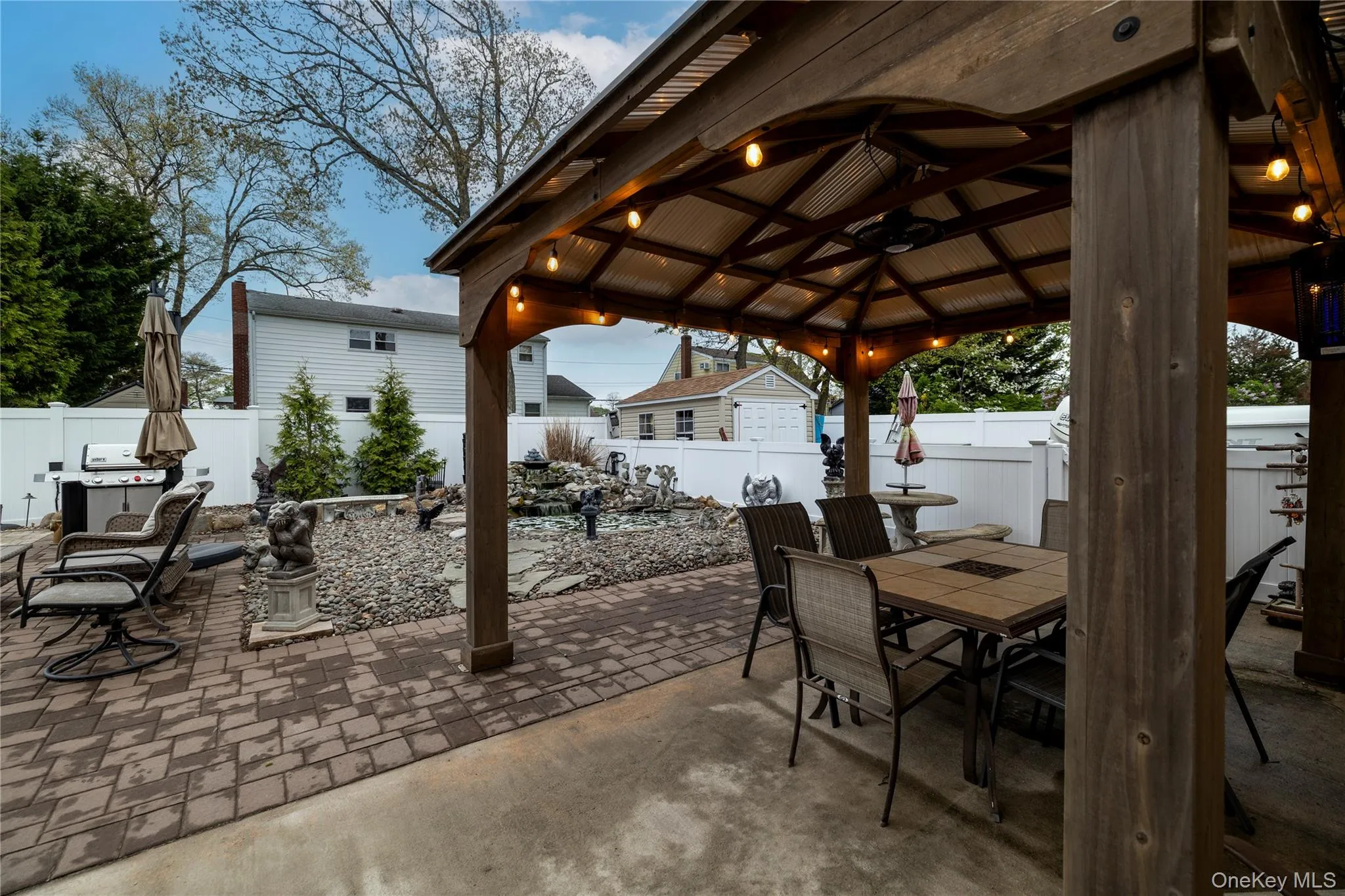 675 Erie Avenue, Babylon, NY, 3 Bedrooms Bedrooms, 7 Rooms Rooms,2 BathroomsBathrooms,Residential,For Rent,Erie,0,995938 675 Erie Avenue, Babylon, NY, 3 Bedrooms Bedrooms, 7 Rooms Rooms,2 BathroomsBathrooms,Residential,For Rent,Erie,0,995938