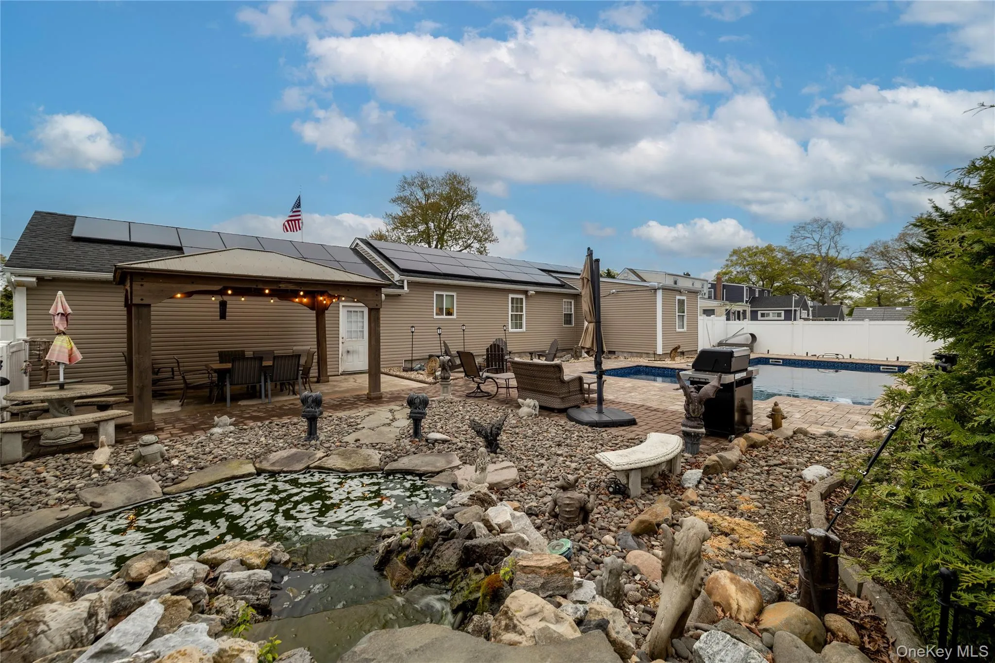 675 Erie Avenue, Babylon, NY, 3 Bedrooms Bedrooms, 7 Rooms Rooms,2 BathroomsBathrooms,Residential,For Rent,Erie,0,995938 675 Erie Avenue, Babylon, NY, 3 Bedrooms Bedrooms, 7 Rooms Rooms,2 BathroomsBathrooms,Residential,For Rent,Erie,0,995938