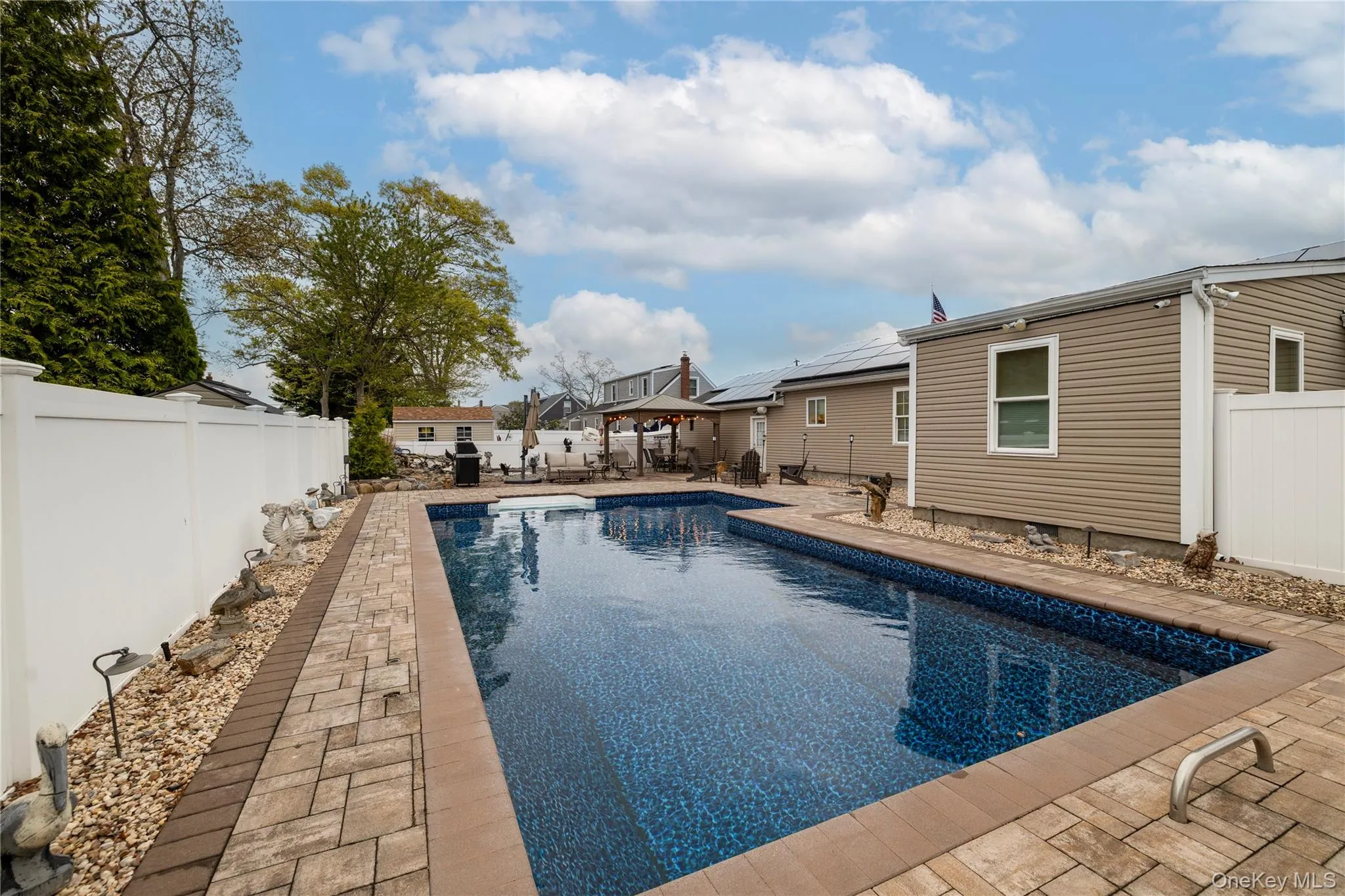 675 Erie Avenue, Babylon, NY, 3 Bedrooms Bedrooms, 7 Rooms Rooms,2 BathroomsBathrooms,Residential,For Rent,Erie,0,995938 675 Erie Avenue, Babylon, NY, 3 Bedrooms Bedrooms, 7 Rooms Rooms,2 BathroomsBathrooms,Residential,For Rent,Erie,0,995938