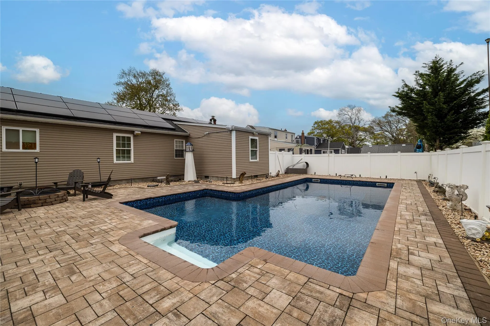 675 Erie Avenue, Babylon, NY, 3 Bedrooms Bedrooms, 7 Rooms Rooms,2 BathroomsBathrooms,Residential,For Rent,Erie,0,995938 675 Erie Avenue, Babylon, NY, 3 Bedrooms Bedrooms, 7 Rooms Rooms,2 BathroomsBathrooms,Residential,For Rent,Erie,0,995938