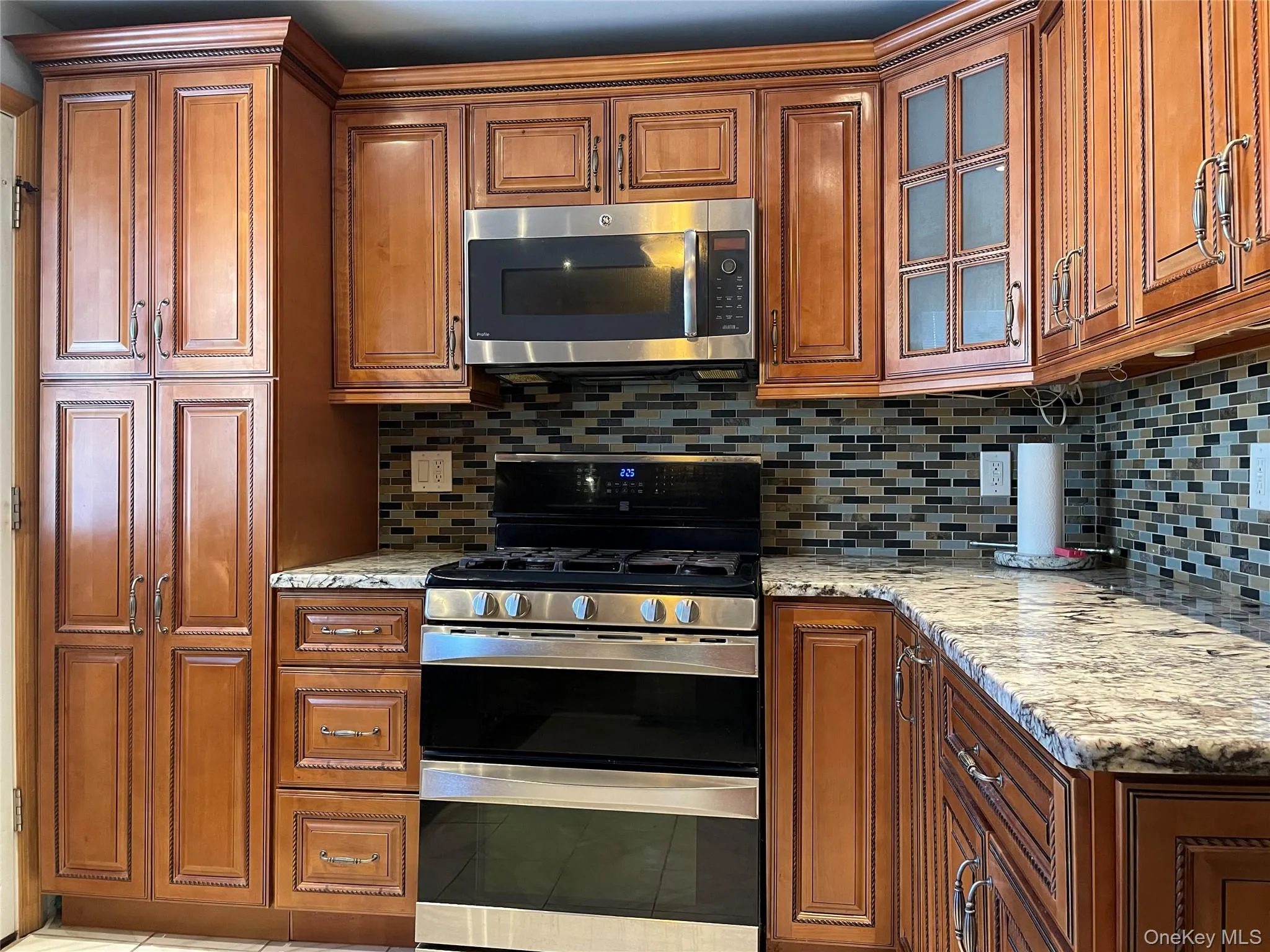 33-21 Jordan Street, New York, NY, 3 Bedrooms Bedrooms, 9 Rooms Rooms,2 BathroomsBathrooms,Residential Lease,For Rent,Jordan,0,995939 33-21 Jordan Street, New York, NY, 3 Bedrooms Bedrooms, 9 Rooms Rooms,2 BathroomsBathrooms,Residential Lease,For Rent,Jordan,0,995939
