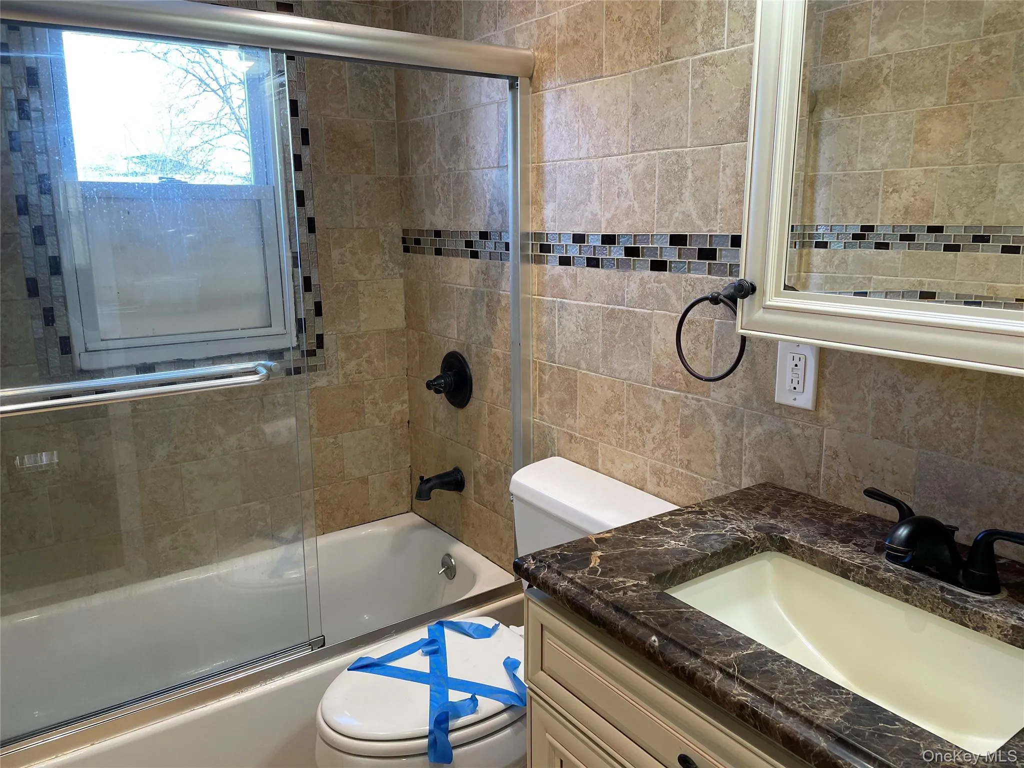 33-21 Jordan Street, New York, NY, 3 Bedrooms Bedrooms, 9 Rooms Rooms,2 BathroomsBathrooms,Residential Lease,For Rent,Jordan,0,995939 33-21 Jordan Street, New York, NY, 3 Bedrooms Bedrooms, 9 Rooms Rooms,2 BathroomsBathrooms,Residential Lease,For Rent,Jordan,0,995939