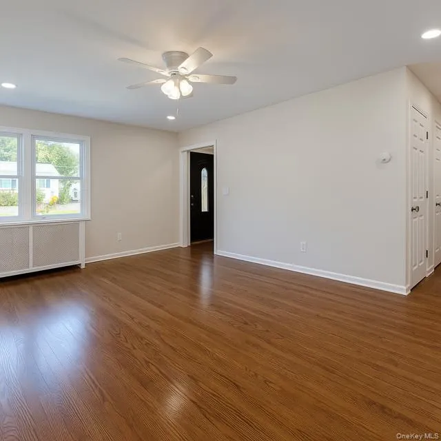 29 Avon Road, Hempstead, NY, 3 Bedrooms Bedrooms, 6 Rooms Rooms,2 BathroomsBathrooms,Residential Lease,For Rent,Avon,0,995943 29 Avon Road, Hempstead, NY, 3 Bedrooms Bedrooms, 6 Rooms Rooms,2 BathroomsBathrooms,Residential Lease,For Rent,Avon,0,995943
