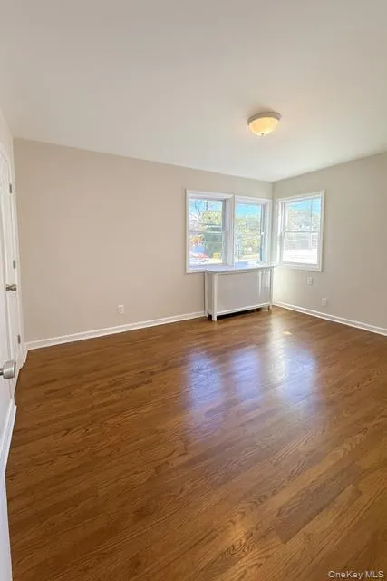 29 Avon Road, Hempstead, NY, 3 Bedrooms Bedrooms, 6 Rooms Rooms,2 BathroomsBathrooms,Residential Lease,For Rent,Avon,0,995943 29 Avon Road, Hempstead, NY, 3 Bedrooms Bedrooms, 6 Rooms Rooms,2 BathroomsBathrooms,Residential Lease,For Rent,Avon,0,995943
