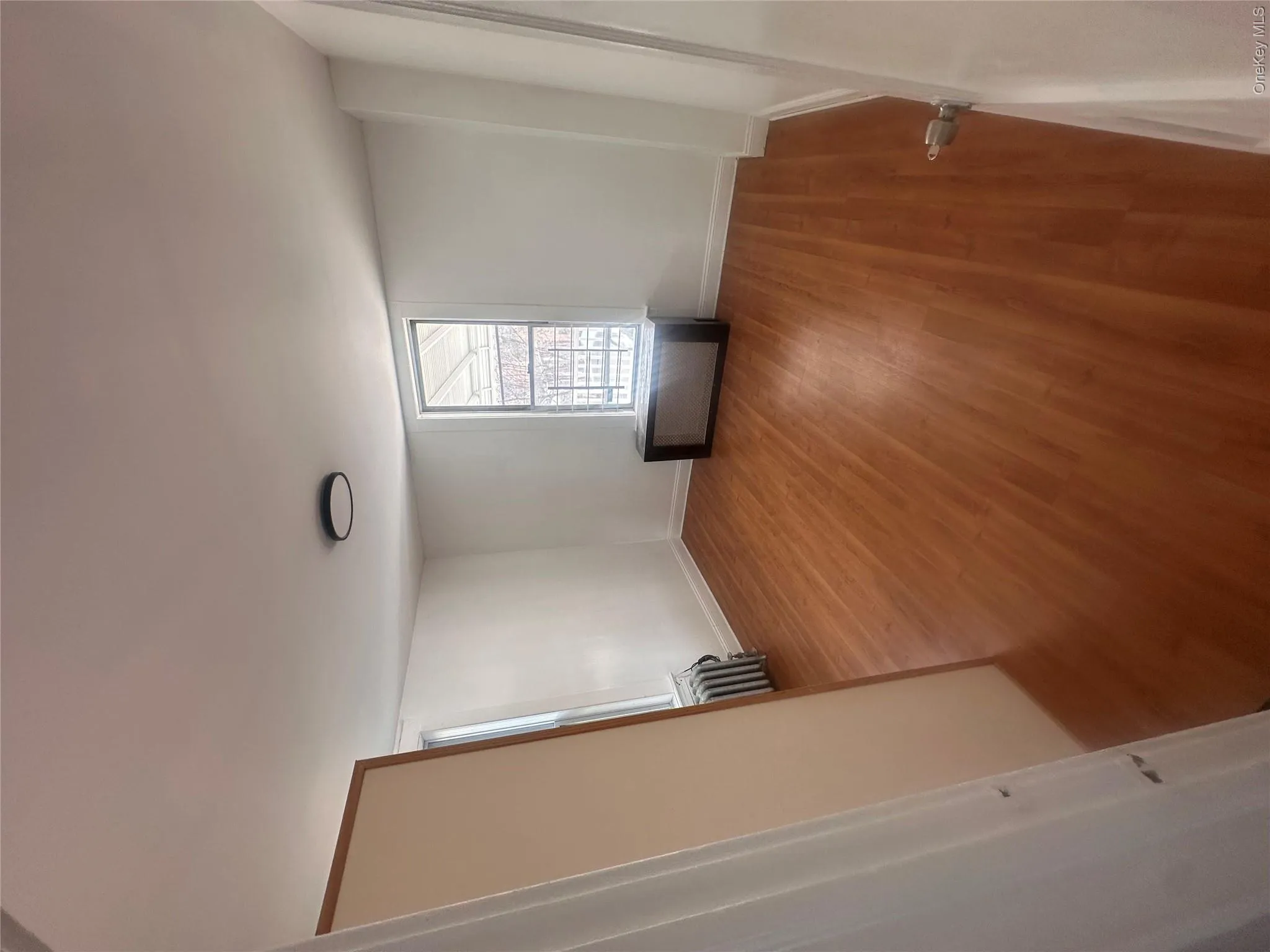 421 10th Avenue, Mount Vernon, NY, 3 Bedrooms Bedrooms, 5 Rooms Rooms,1 BathroomBathrooms,Residential Lease,For Rent,10th,0,995955 421 10th Avenue, Mount Vernon, NY, 3 Bedrooms Bedrooms, 5 Rooms Rooms,1 BathroomBathrooms,Residential Lease,For Rent,10th,0,995955