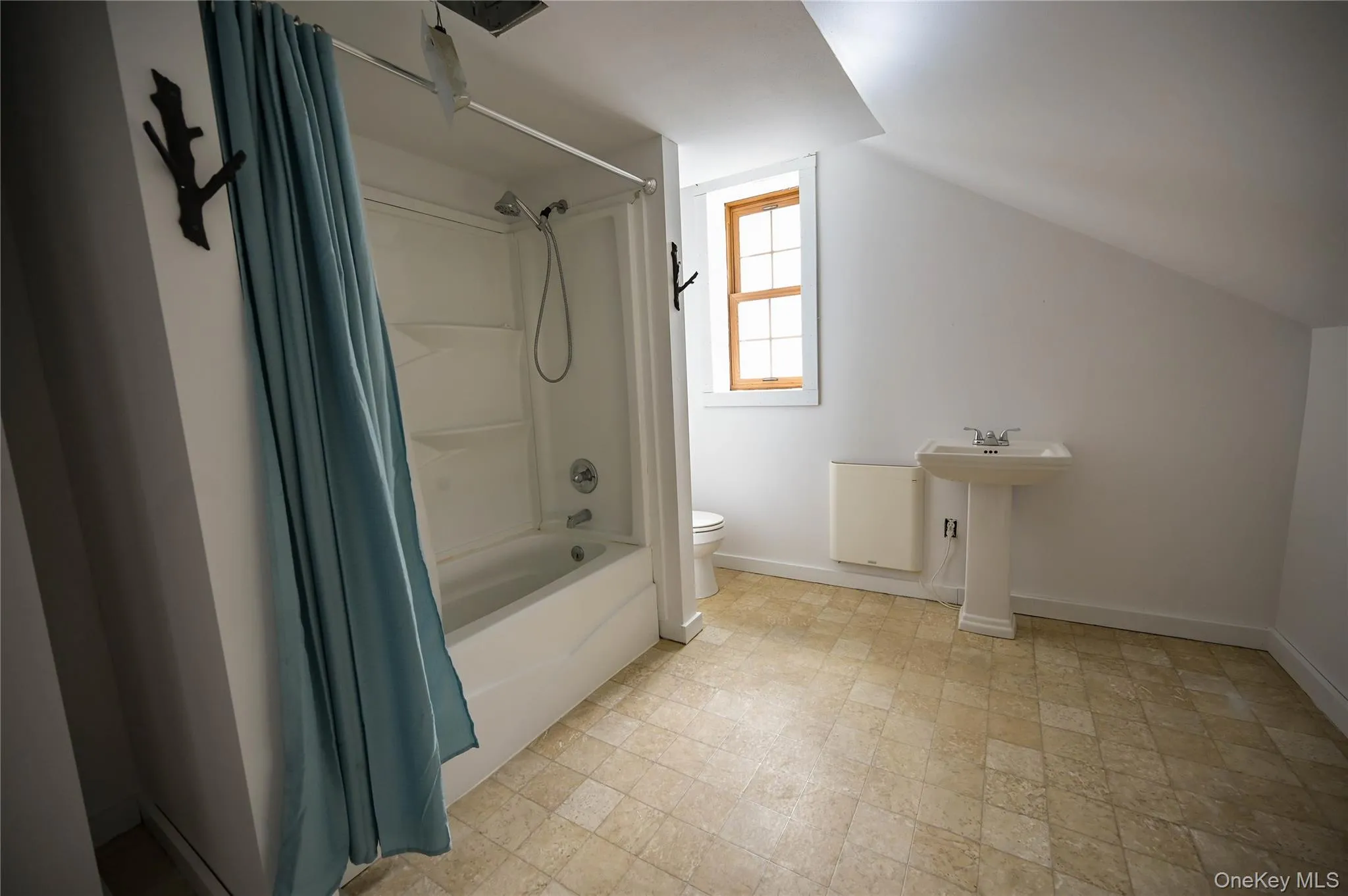 1702 Diary Hill Road, Accord, NY, 4 Bedrooms Bedrooms, 10 Rooms Rooms,2 BathroomsBathrooms,Residential,For Rent,Diary Hill,0,995957 1702 Diary Hill Road, Accord, NY, 4 Bedrooms Bedrooms, 10 Rooms Rooms,2 BathroomsBathrooms,Residential,For Rent,Diary Hill,0,995957
