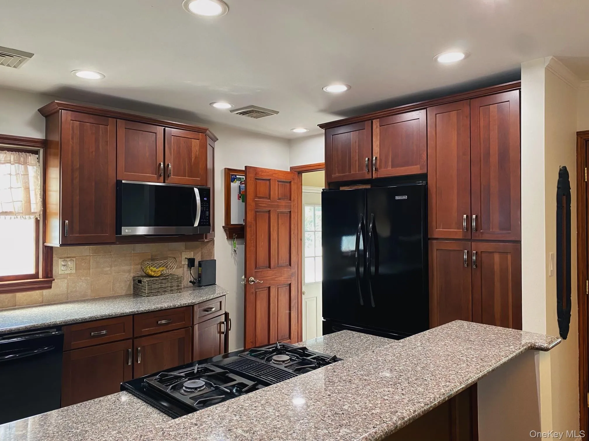 19 Stewart Street, Oyster Bay, NY, 3 Bedrooms Bedrooms, 7 Rooms Rooms,2 BathroomsBathrooms,Residential Lease,For Rent,Stewart,0,995960 19 Stewart Street, Oyster Bay, NY, 3 Bedrooms Bedrooms, 7 Rooms Rooms,2 BathroomsBathrooms,Residential Lease,For Rent,Stewart,0,995960
