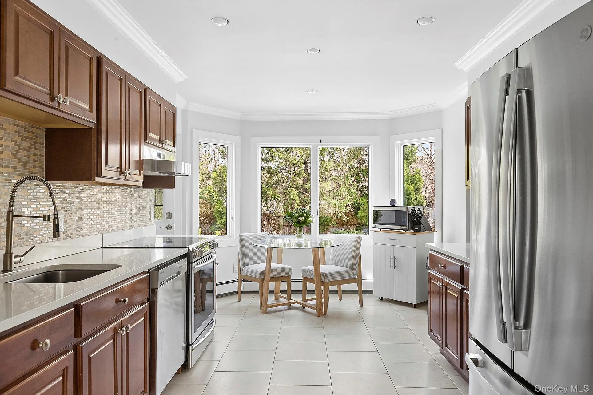 3 Jones Road, Southampton, New York 11946