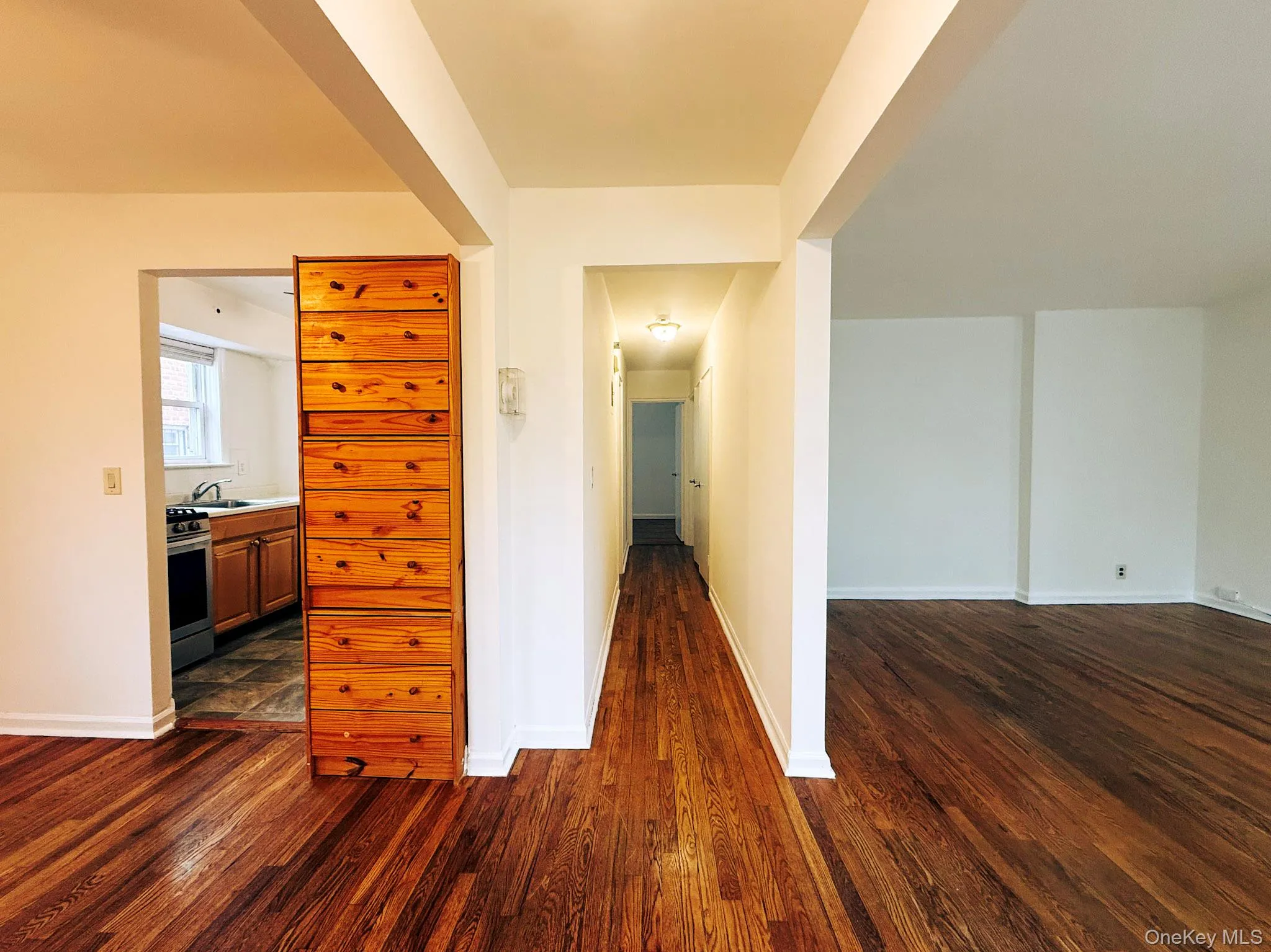 87 Alexander, Yonkers, NY, 2 Bedrooms Bedrooms, 5 Rooms Rooms,1 BathroomBathrooms,Residential Lease,For Rent,Alexander,0,995972 87 Alexander, Yonkers, NY, 2 Bedrooms Bedrooms, 5 Rooms Rooms,1 BathroomBathrooms,Residential Lease,For Rent,Alexander,0,995972