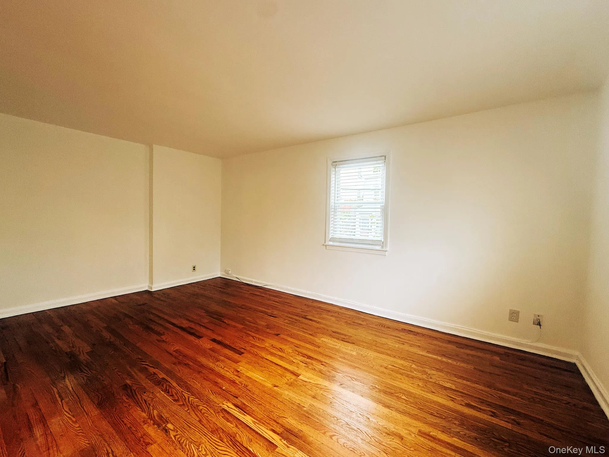 87 Alexander, Yonkers, NY, 2 Bedrooms Bedrooms, 5 Rooms Rooms,1 BathroomBathrooms,Residential Lease,For Rent,Alexander,0,995972 87 Alexander, Yonkers, NY, 2 Bedrooms Bedrooms, 5 Rooms Rooms,1 BathroomBathrooms,Residential Lease,For Rent,Alexander,0,995972