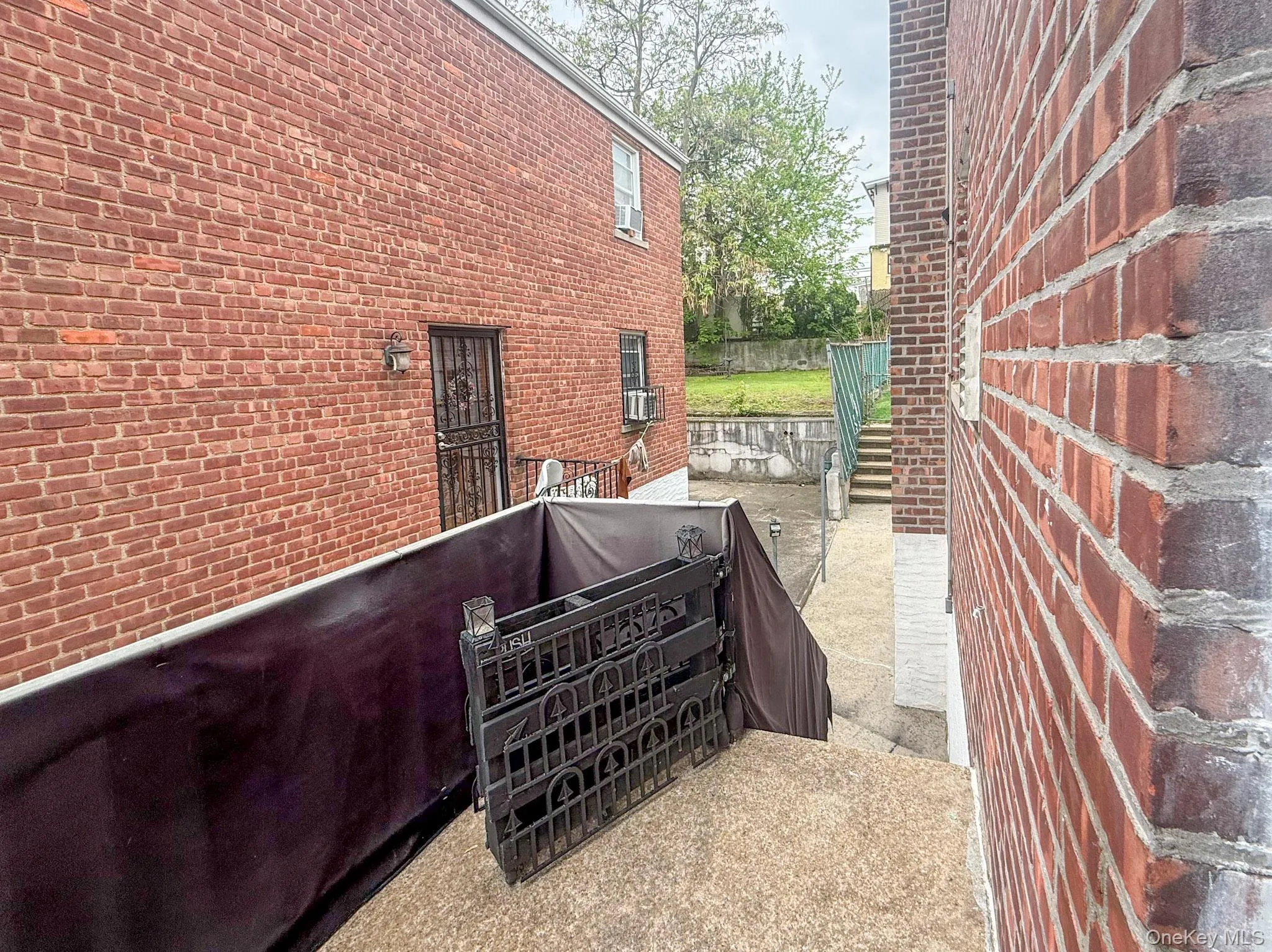 87 Alexander, Yonkers, NY, 2 Bedrooms Bedrooms, 5 Rooms Rooms,1 BathroomBathrooms,Residential Lease,For Rent,Alexander,0,995972 87 Alexander, Yonkers, NY, 2 Bedrooms Bedrooms, 5 Rooms Rooms,1 BathroomBathrooms,Residential Lease,For Rent,Alexander,0,995972
