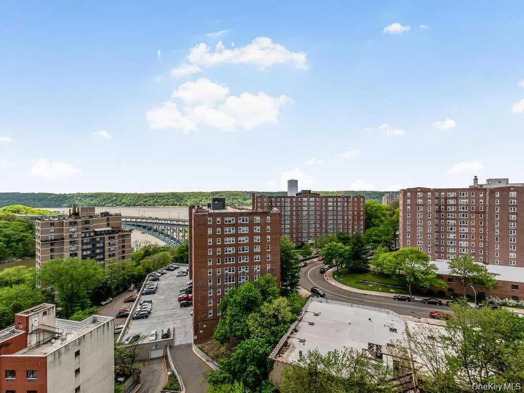 555 Kappock Street, New York, NY, 1 Bedroom Bedrooms, 3 Rooms Rooms,1 BathroomBathrooms,Residential Lease,For Rent,Kappock,0,995981 555 Kappock Street, New York, NY, 1 Bedroom Bedrooms, 3 Rooms Rooms,1 BathroomBathrooms,Residential Lease,For Rent,Kappock,0,995981