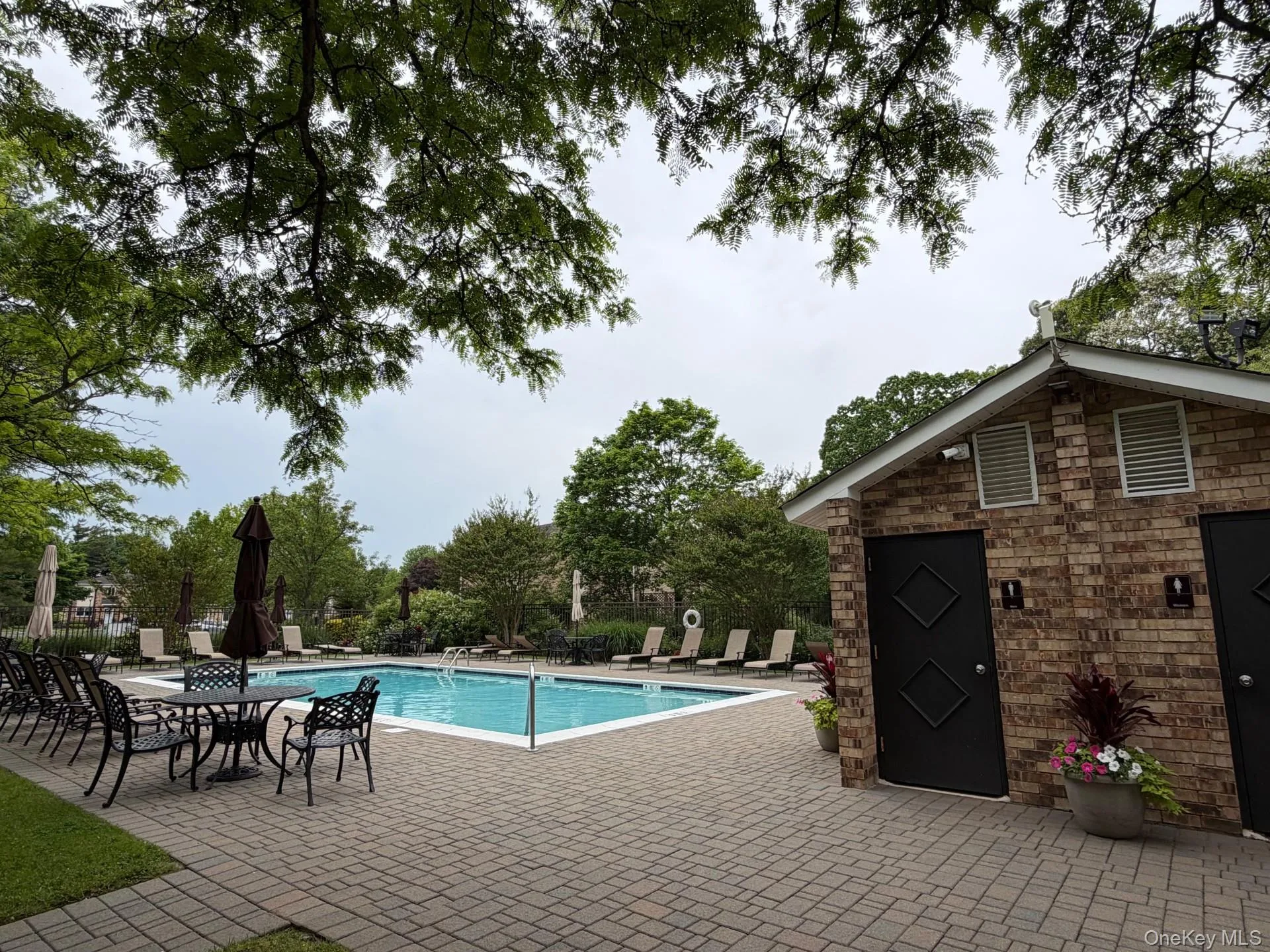 40 Town House Drive, Oyster Bay, NY, 3 Bedrooms Bedrooms, 6 Rooms Rooms,1 BathroomBathrooms,Residential,For Rent,Town House,0,995998 40 Town House Drive, Oyster Bay, NY, 3 Bedrooms Bedrooms, 6 Rooms Rooms,1 BathroomBathrooms,Residential,For Rent,Town House,0,995998