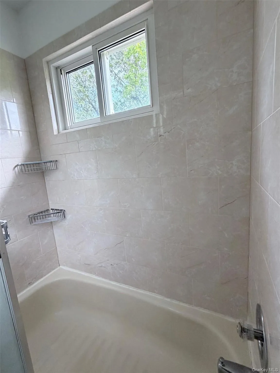 40 Town House Drive, Oyster Bay, NY, 3 Bedrooms Bedrooms, 6 Rooms Rooms,1 BathroomBathrooms,Residential,For Rent,Town House,0,995998 40 Town House Drive, Oyster Bay, NY, 3 Bedrooms Bedrooms, 6 Rooms Rooms,1 BathroomBathrooms,Residential,For Rent,Town House,0,995998