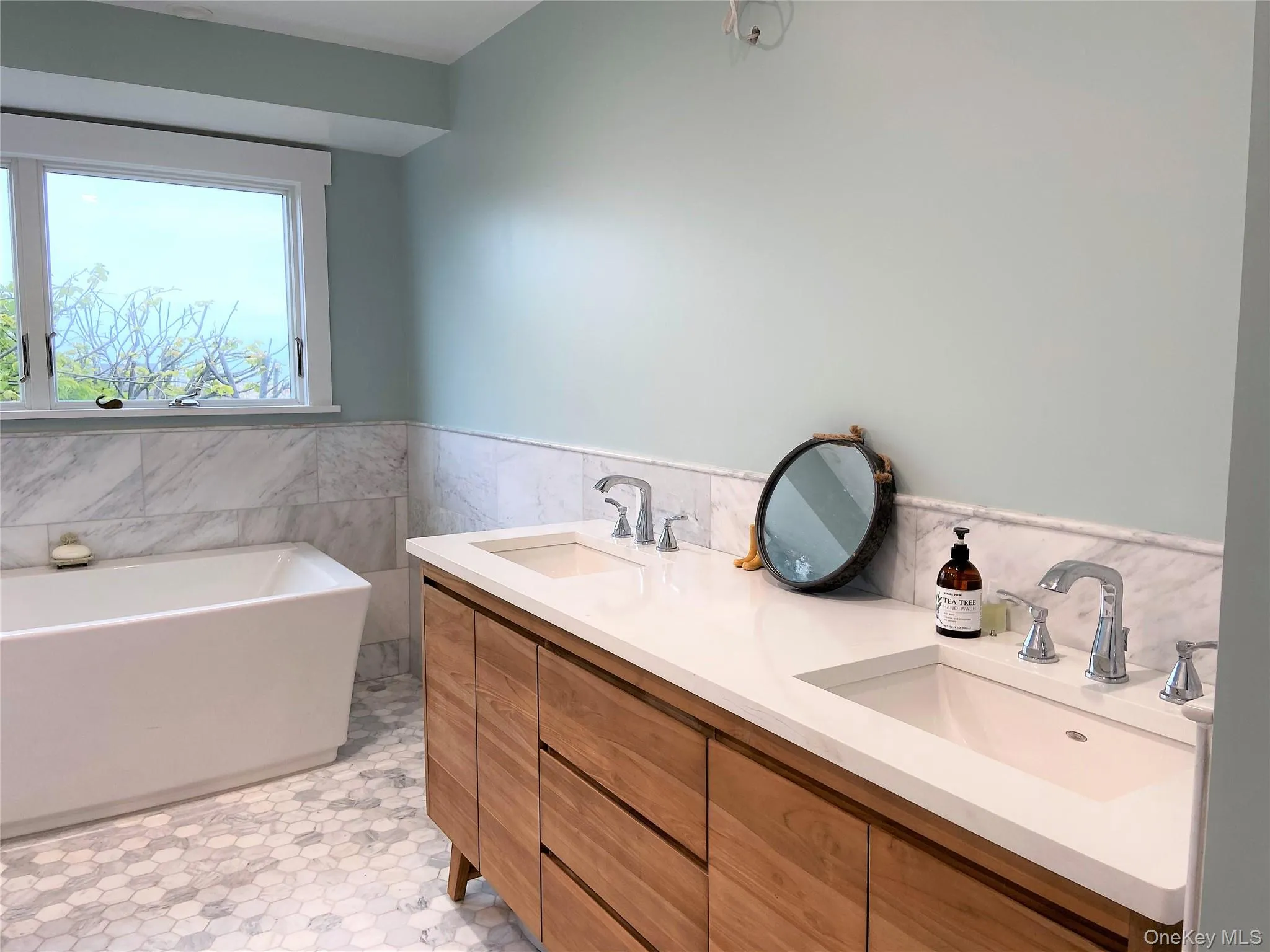 40 Trenton Avenue, Long Beach, NY, 4 Bedrooms Bedrooms, 9 Rooms Rooms,3 BathroomsBathrooms,Residential Lease,For Rent,Trenton,0,996005 40 Trenton Avenue, Long Beach, NY, 4 Bedrooms Bedrooms, 9 Rooms Rooms,3 BathroomsBathrooms,Residential Lease,For Rent,Trenton,0,996005