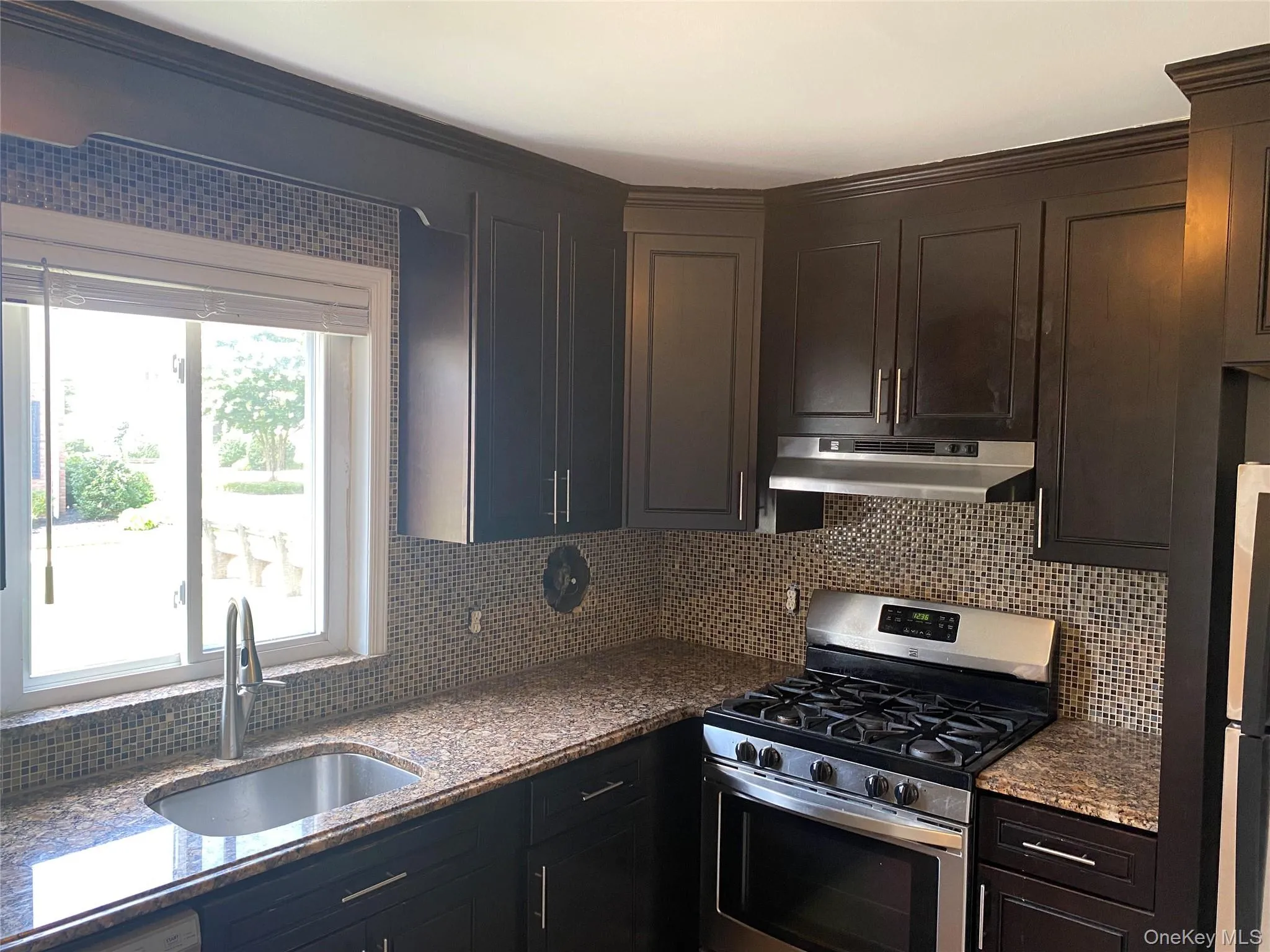 348 Dawson Lane, Oyster Bay, NY, 1 Bedroom Bedrooms, 4 Rooms Rooms,1 BathroomBathrooms,Residential Lease,For Rent,Dawson,0,996006 348 Dawson Lane, Oyster Bay, NY, 1 Bedroom Bedrooms, 4 Rooms Rooms,1 BathroomBathrooms,Residential Lease,For Rent,Dawson,0,996006
