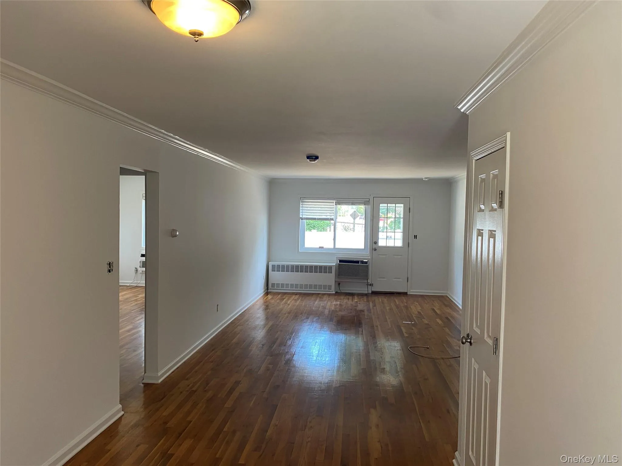 348 Dawson Lane, Oyster Bay, NY, 1 Bedroom Bedrooms, 4 Rooms Rooms,1 BathroomBathrooms,Residential Lease,For Rent,Dawson,0,996006 348 Dawson Lane, Oyster Bay, NY, 1 Bedroom Bedrooms, 4 Rooms Rooms,1 BathroomBathrooms,Residential Lease,For Rent,Dawson,0,996006