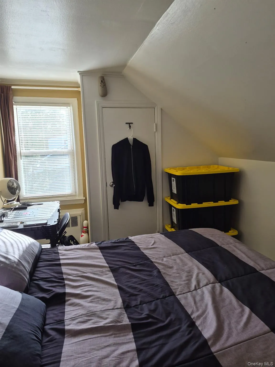 68 Neptune Avenue, Babylon, NY, 2 Bedrooms Bedrooms, 4 Rooms Rooms,1 BathroomBathrooms,Residential Lease,For Rent,Neptune,0,996016 68 Neptune Avenue, Babylon, NY, 2 Bedrooms Bedrooms, 4 Rooms Rooms,1 BathroomBathrooms,Residential Lease,For Rent,Neptune,0,996016