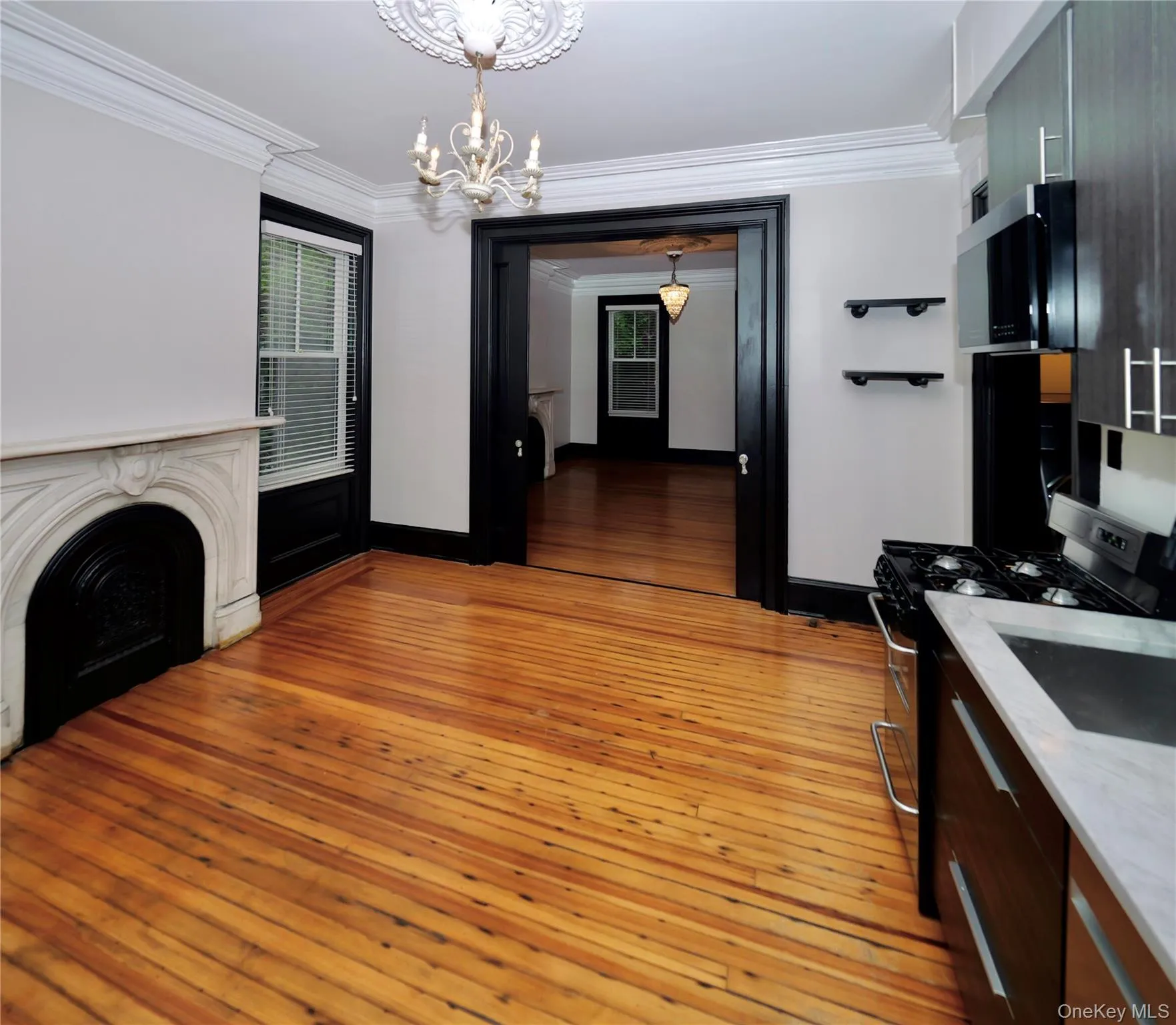 4 Grand Street, Newburgh (city), NY, 1 Bedroom Bedrooms, 4 Rooms Rooms,1 BathroomBathrooms,Residential Lease,For Rent,Grand,0,996017 4 Grand Street, Newburgh (city), NY, 1 Bedroom Bedrooms, 4 Rooms Rooms,1 BathroomBathrooms,Residential Lease,For Rent,Grand,0,996017