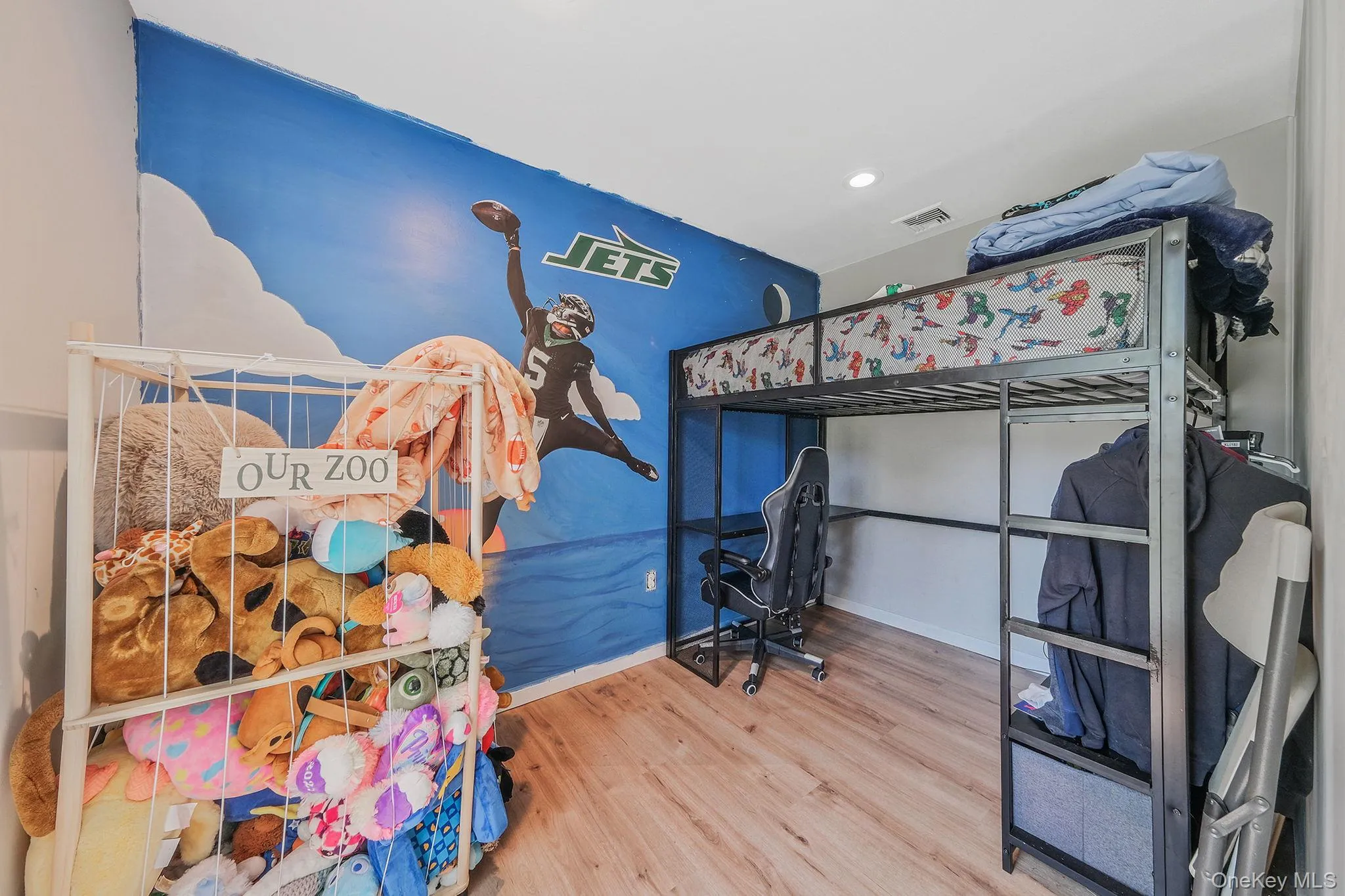 5 Oakwood Avenue, Brookhaven, NY, 3 Bedrooms Bedrooms, 7 Rooms Rooms,1 BathroomBathrooms,Residential,For Rent,Oakwood,0,996020 5 Oakwood Avenue, Brookhaven, NY, 3 Bedrooms Bedrooms, 7 Rooms Rooms,1 BathroomBathrooms,Residential,For Rent,Oakwood,0,996020