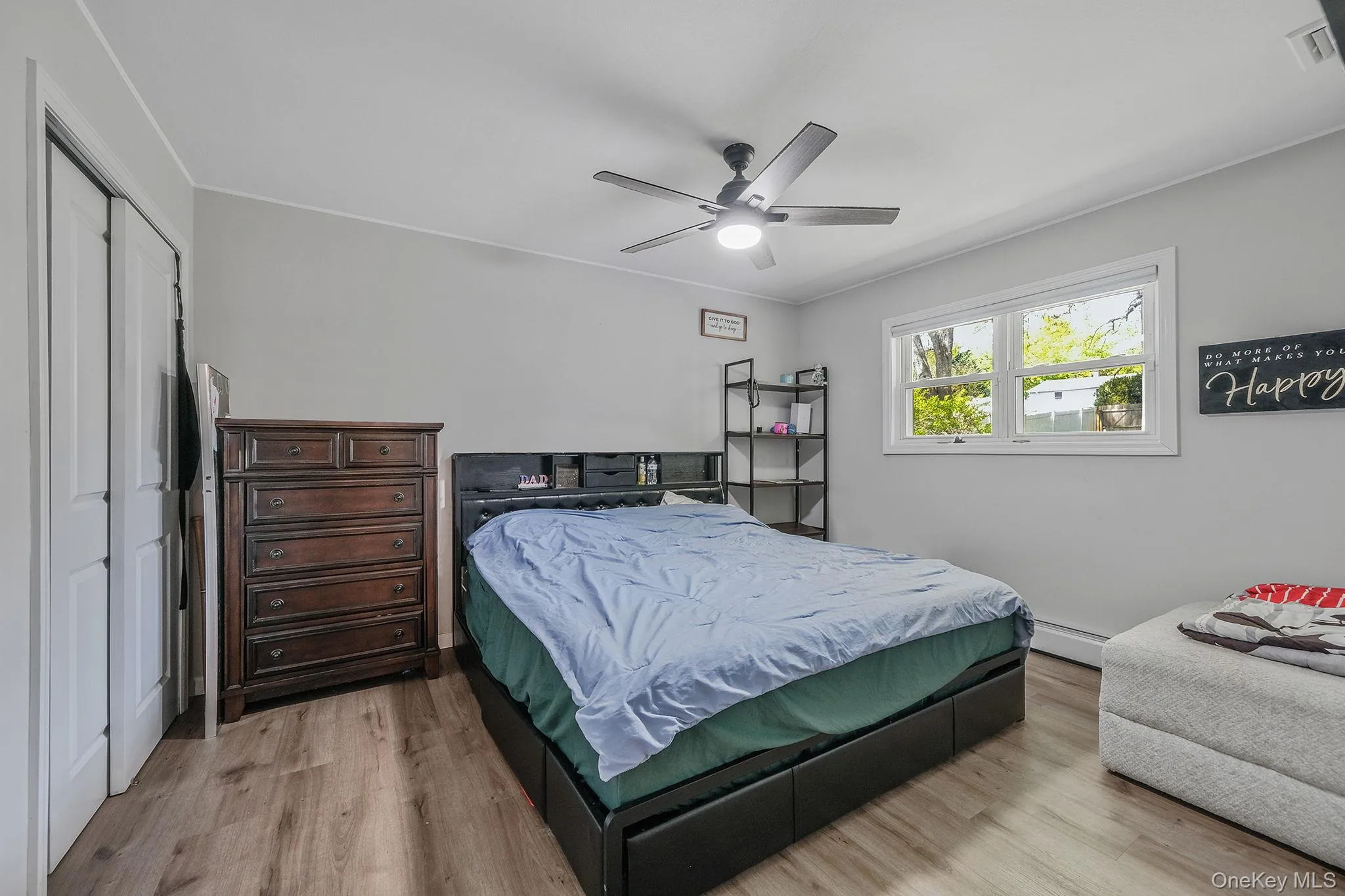 5 Oakwood Avenue, Brookhaven, NY, 3 Bedrooms Bedrooms, 7 Rooms Rooms,1 BathroomBathrooms,Residential,For Rent,Oakwood,0,996020 5 Oakwood Avenue, Brookhaven, NY, 3 Bedrooms Bedrooms, 7 Rooms Rooms,1 BathroomBathrooms,Residential,For Rent,Oakwood,0,996020