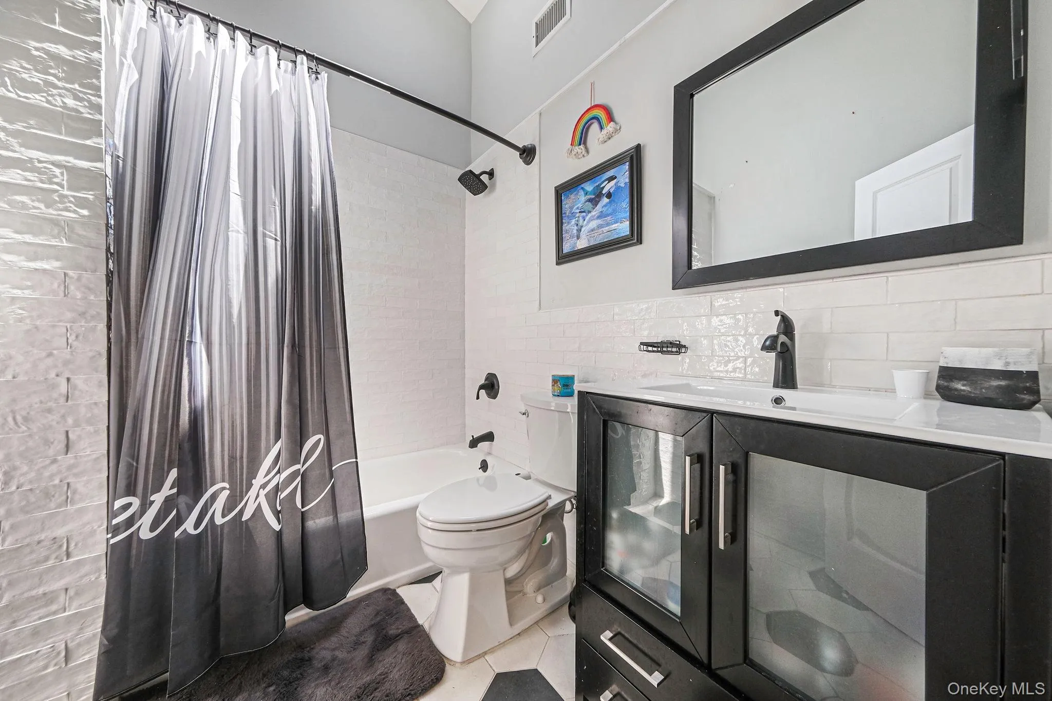 5 Oakwood Avenue, Brookhaven, NY, 3 Bedrooms Bedrooms, 7 Rooms Rooms,1 BathroomBathrooms,Residential,For Rent,Oakwood,0,996020 5 Oakwood Avenue, Brookhaven, NY, 3 Bedrooms Bedrooms, 7 Rooms Rooms,1 BathroomBathrooms,Residential,For Rent,Oakwood,0,996020