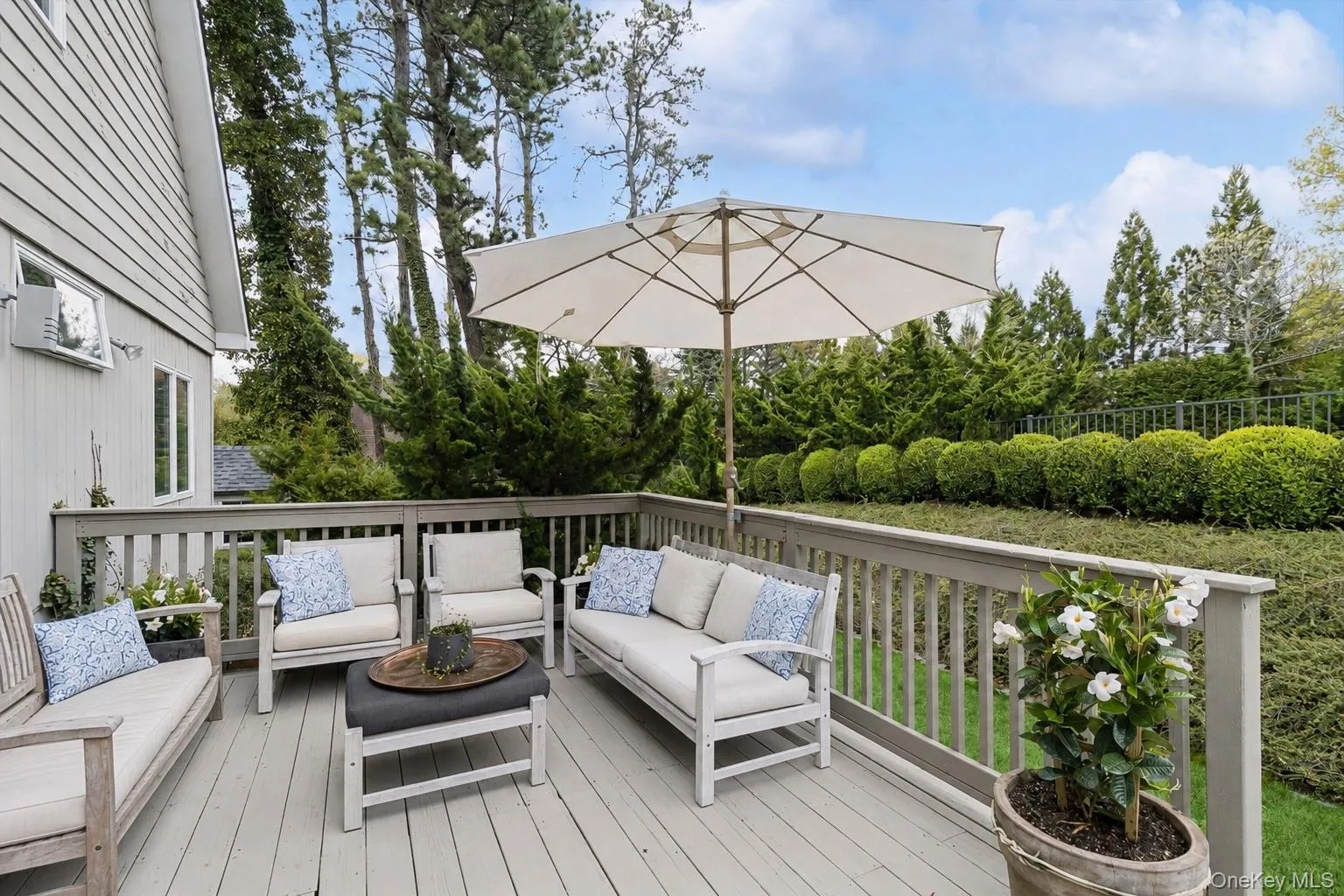 72 Hills Station Road, Southampton, NY, 4 Bedrooms Bedrooms, 9 Rooms Rooms,3 BathroomsBathrooms,Residential Lease,For Rent,Hills Station,0,996023 72 Hills Station Road, Southampton, NY, 4 Bedrooms Bedrooms, 9 Rooms Rooms,3 BathroomsBathrooms,Residential Lease,For Rent,Hills Station,0,996023