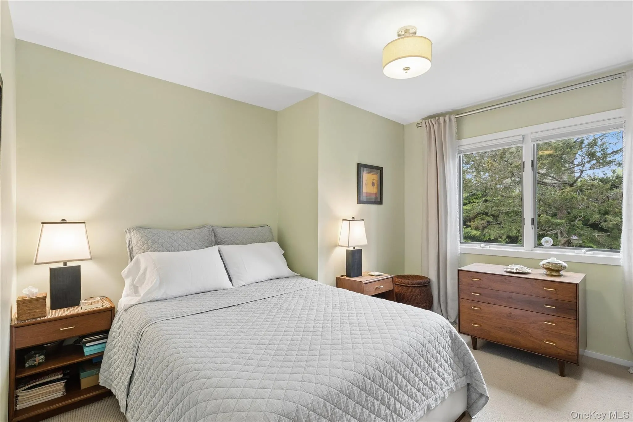 72 Hills Station Road, Southampton, NY, 4 Bedrooms Bedrooms, 9 Rooms Rooms,3 BathroomsBathrooms,Residential Lease,For Rent,Hills Station,0,996023 72 Hills Station Road, Southampton, NY, 4 Bedrooms Bedrooms, 9 Rooms Rooms,3 BathroomsBathrooms,Residential Lease,For Rent,Hills Station,0,996023