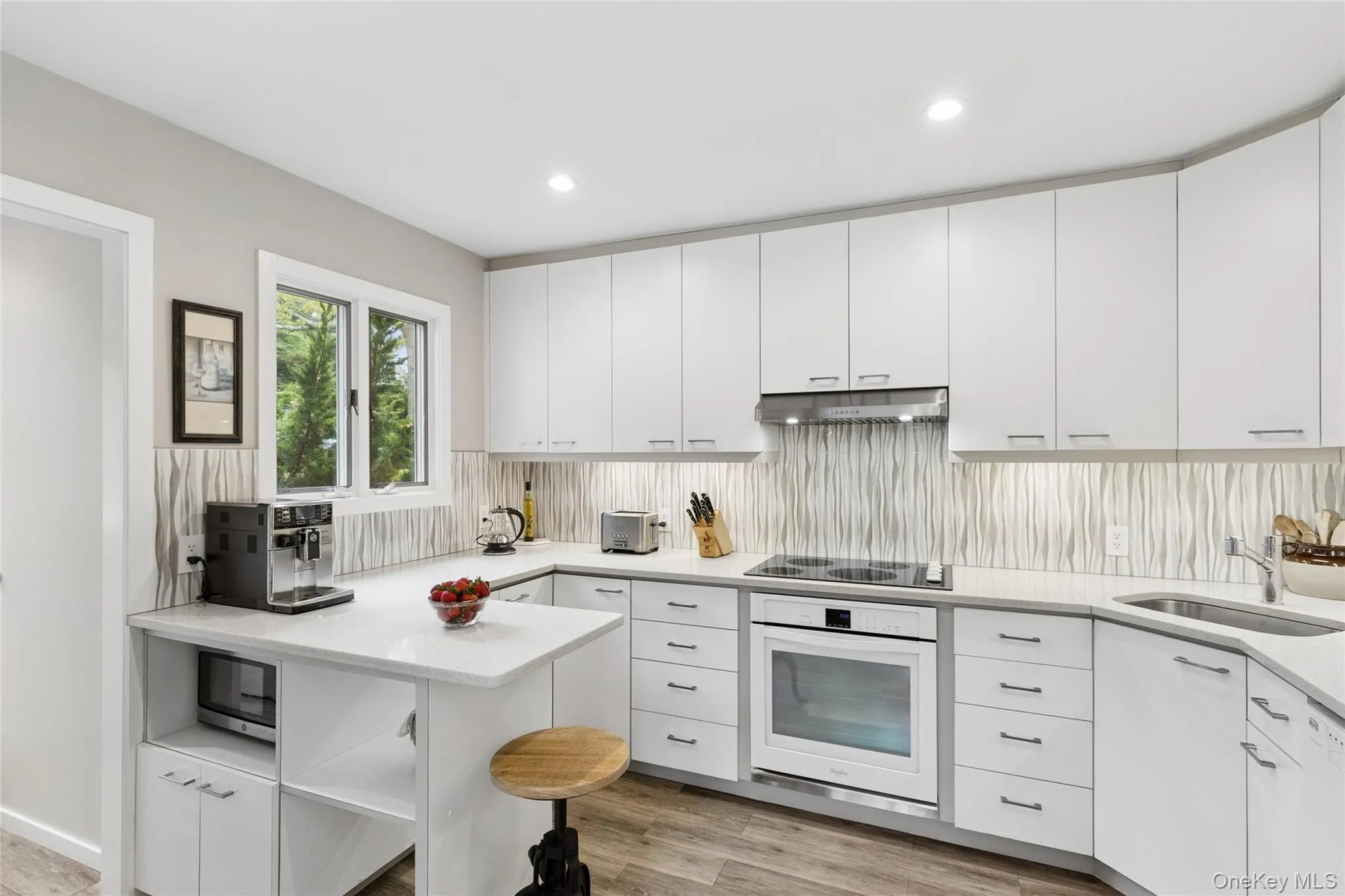 72 Hills Station Road, Southampton, NY, 4 Bedrooms Bedrooms, 9 Rooms Rooms,3 BathroomsBathrooms,Residential Lease,For Rent,Hills Station,0,996023 72 Hills Station Road, Southampton, NY, 4 Bedrooms Bedrooms, 9 Rooms Rooms,3 BathroomsBathrooms,Residential Lease,For Rent,Hills Station,0,996023