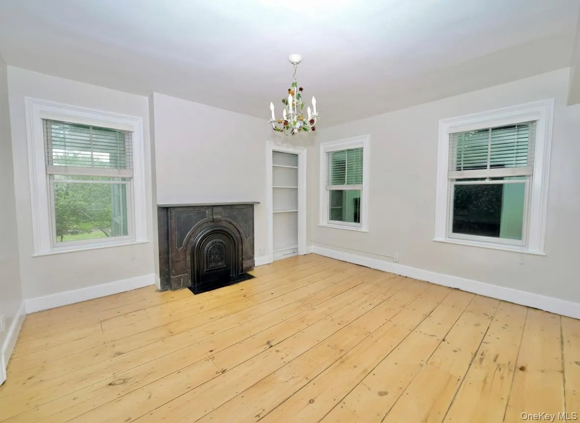 4 Grand Street, Newburgh (city), NY, 4 Bedrooms Bedrooms, 8 Rooms Rooms,2 BathroomsBathrooms,Residential Lease,For Rent,Grand,0,996027 4 Grand Street, Newburgh (city), NY, 4 Bedrooms Bedrooms, 8 Rooms Rooms,2 BathroomsBathrooms,Residential Lease,For Rent,Grand,0,996027