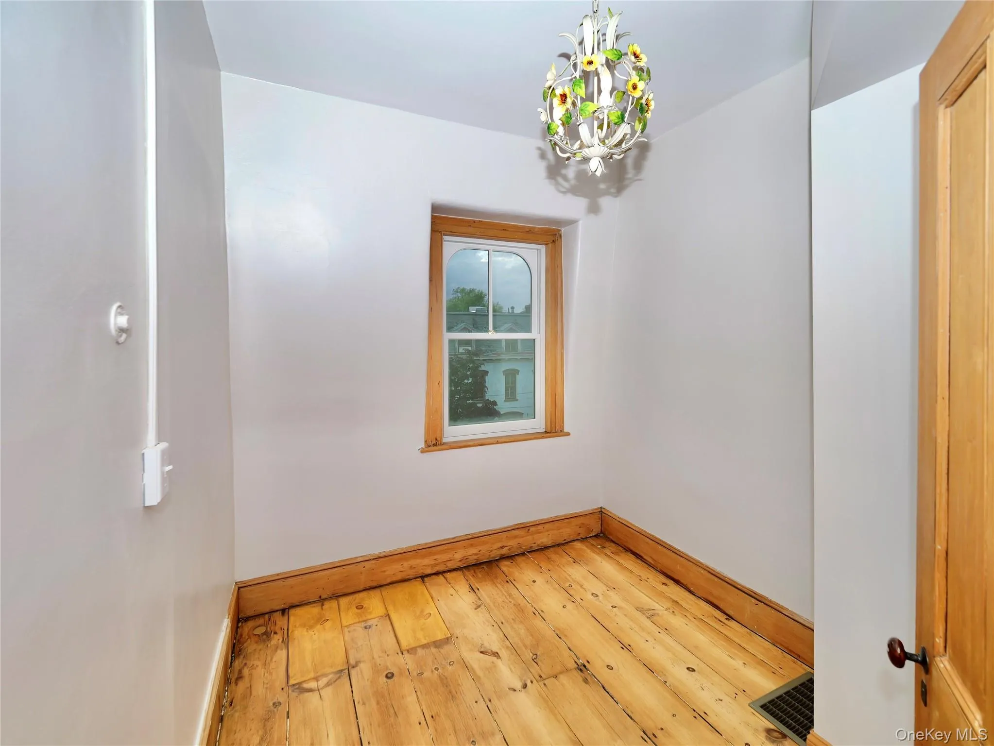 4 Grand Street, Newburgh (city), NY, 4 Bedrooms Bedrooms, 8 Rooms Rooms,2 BathroomsBathrooms,Residential Lease,For Rent,Grand,0,996027 4 Grand Street, Newburgh (city), NY, 4 Bedrooms Bedrooms, 8 Rooms Rooms,2 BathroomsBathrooms,Residential Lease,For Rent,Grand,0,996027