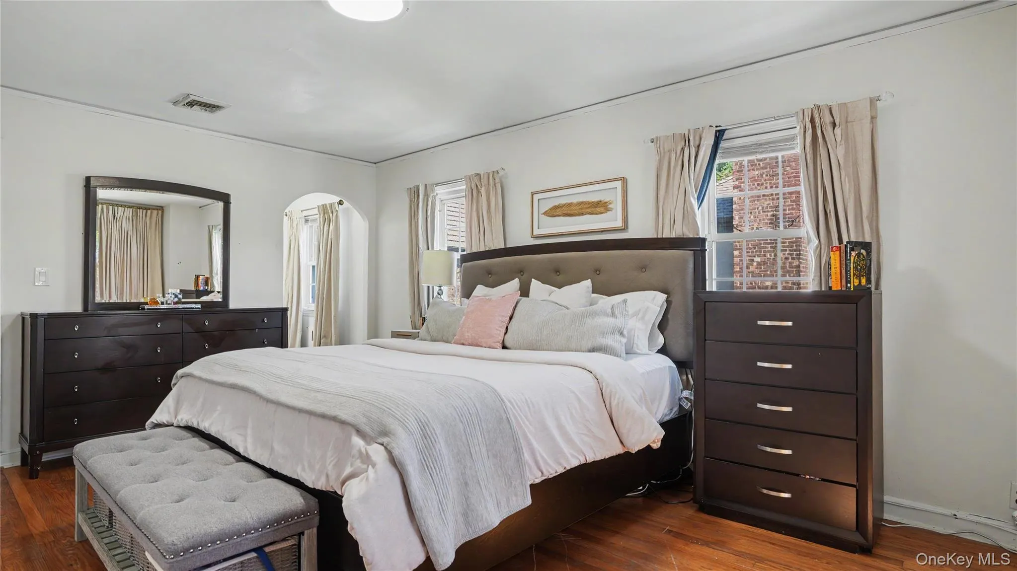 370 Summit Avenue, Mount Vernon, NY, 3 Bedrooms Bedrooms, 10 Rooms Rooms,2 BathroomsBathrooms,Residential,For Rent,Summit,0,996032 370 Summit Avenue, Mount Vernon, NY, 3 Bedrooms Bedrooms, 10 Rooms Rooms,2 BathroomsBathrooms,Residential,For Rent,Summit,0,996032