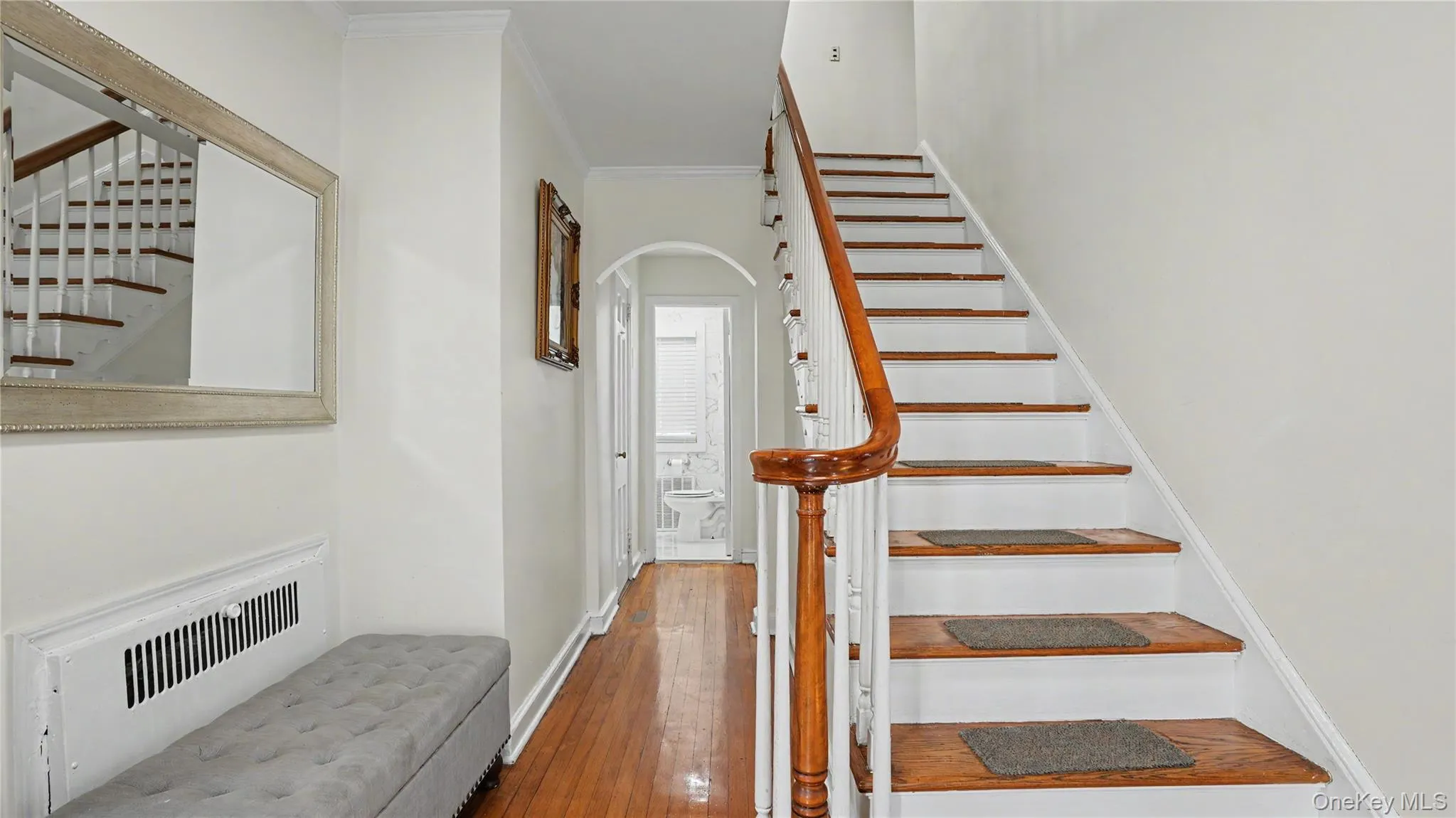 370 Summit Avenue, Mount Vernon, NY, 3 Bedrooms Bedrooms, 10 Rooms Rooms,2 BathroomsBathrooms,Residential,For Rent,Summit,0,996032 370 Summit Avenue, Mount Vernon, NY, 3 Bedrooms Bedrooms, 10 Rooms Rooms,2 BathroomsBathrooms,Residential,For Rent,Summit,0,996032