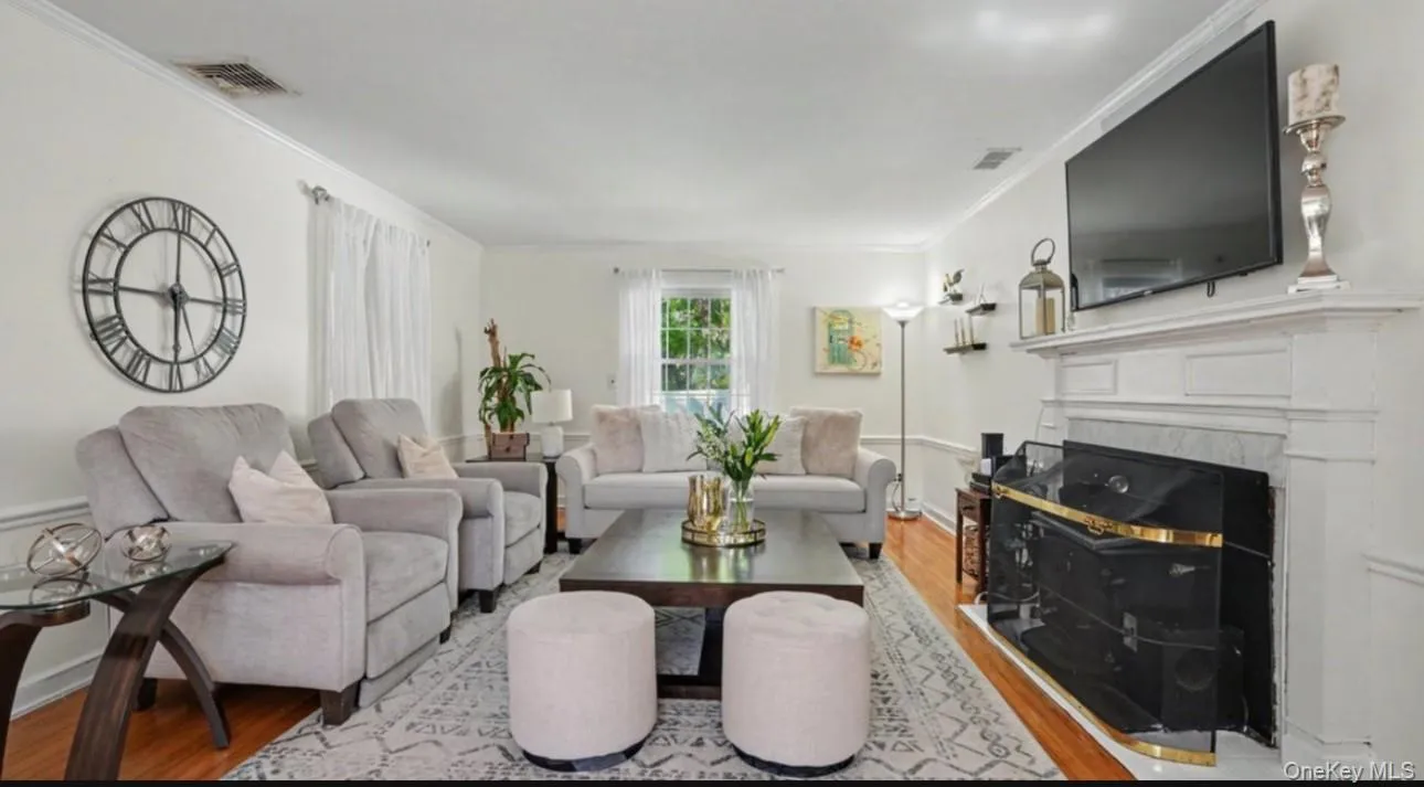 370 Summit Avenue, Mount Vernon, NY, 3 Bedrooms Bedrooms, 10 Rooms Rooms,2 BathroomsBathrooms,Residential,For Rent,Summit,0,996032 370 Summit Avenue, Mount Vernon, NY, 3 Bedrooms Bedrooms, 10 Rooms Rooms,2 BathroomsBathrooms,Residential,For Rent,Summit,0,996032