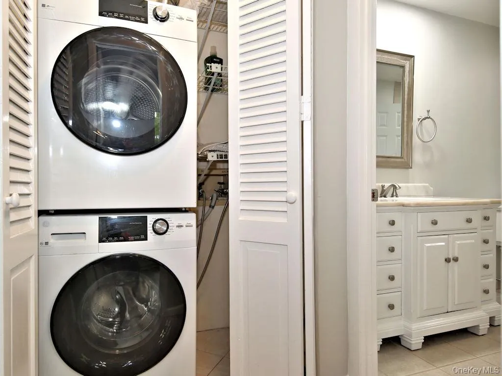 300 Livingston Avenue, Mamaroneck, NY, 1 Bedroom Bedrooms, 4 Rooms Rooms,1 BathroomBathrooms,Residential Lease,For Rent,Livingston,0,996042 300 Livingston Avenue, Mamaroneck, NY, 1 Bedroom Bedrooms, 4 Rooms Rooms,1 BathroomBathrooms,Residential Lease,For Rent,Livingston,0,996042