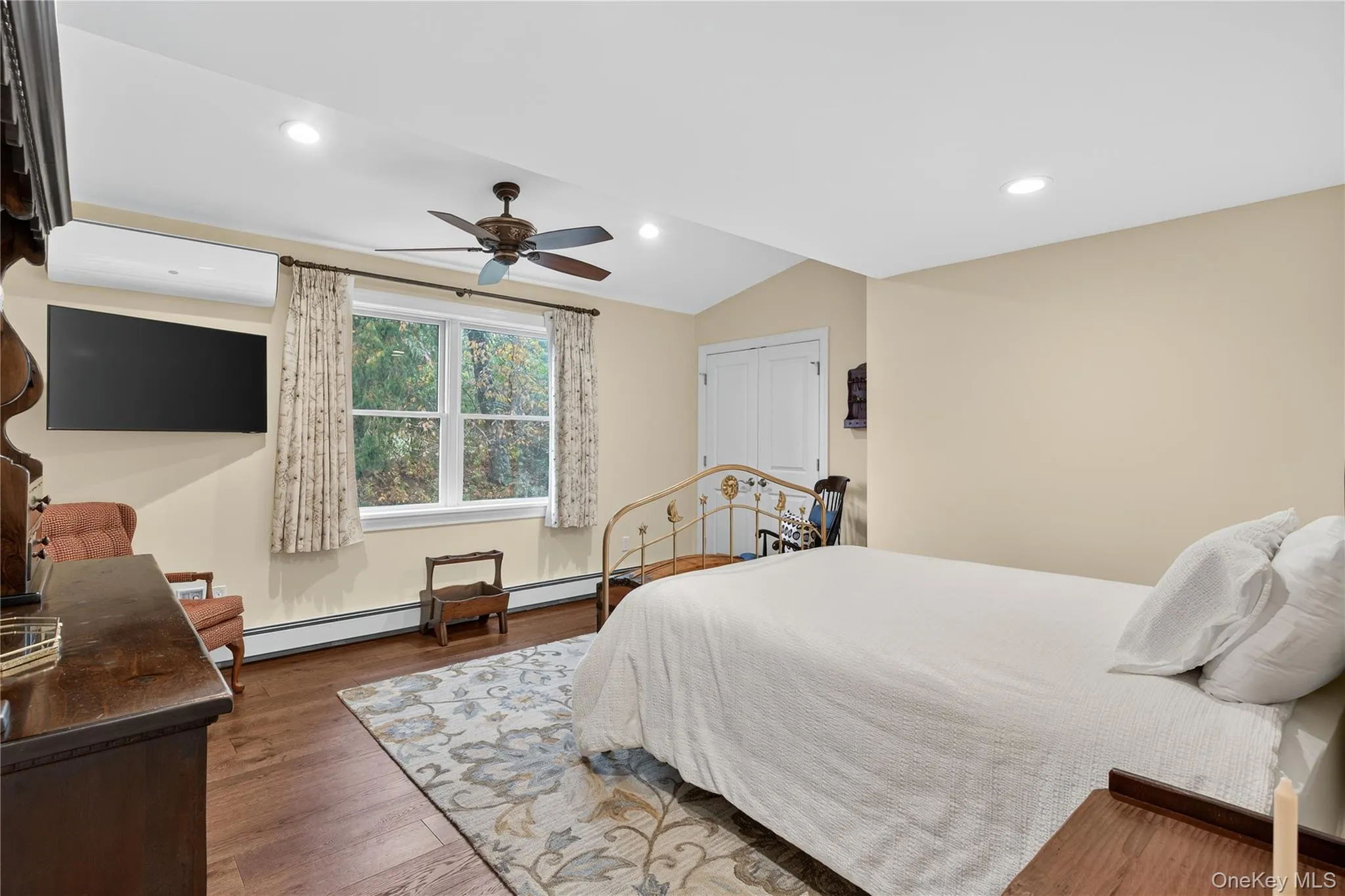 Main level bedroom - light, bright and generous in dimension. Main level bedroom - light, bright and generous in dimension.