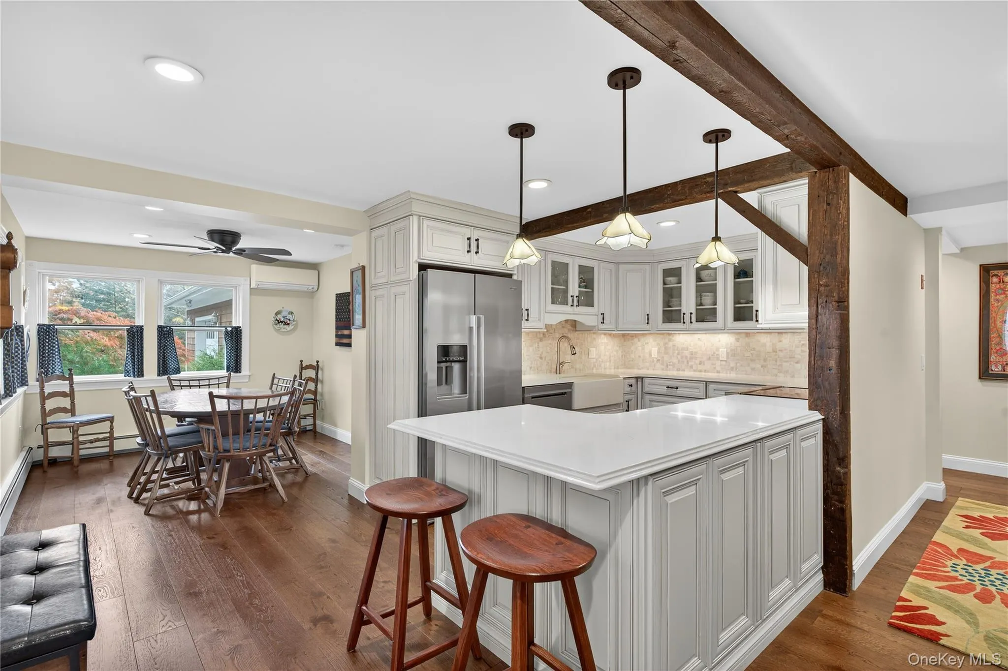 Beautiful, well-designed kitchen with stainless appliances. Beautiful, well-designed kitchen with stainless appliances.
