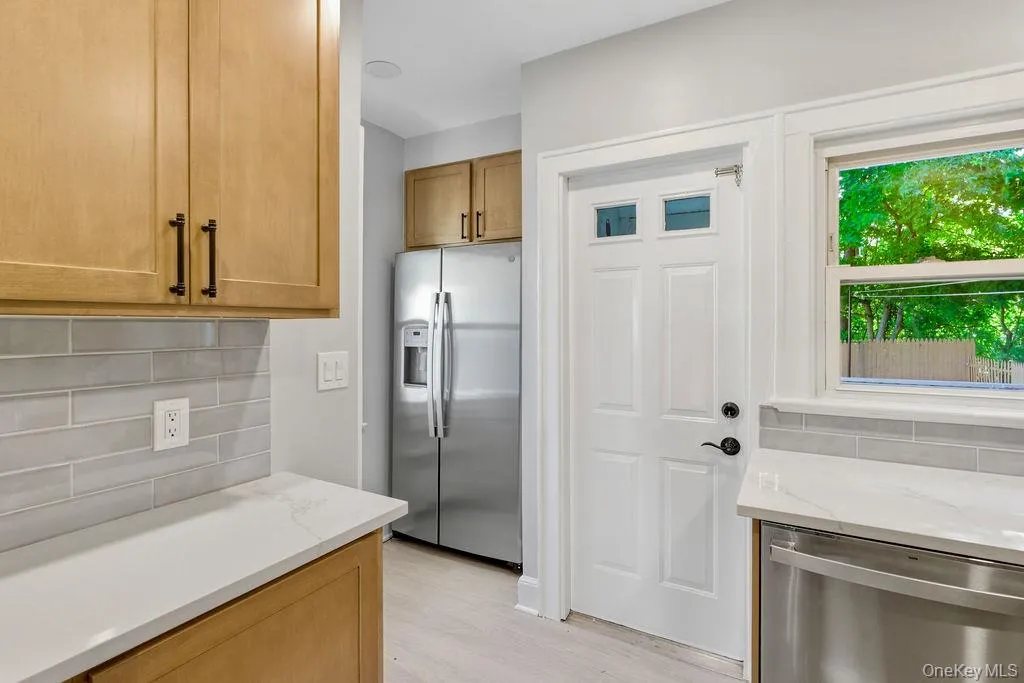 526 Carroll Avenue, Mamaroneck, NY, 3 Bedrooms Bedrooms, 3 Rooms Rooms,2 BathroomsBathrooms,Residential Lease,For Rent,Carroll,0,996051 526 Carroll Avenue, Mamaroneck, NY, 3 Bedrooms Bedrooms, 3 Rooms Rooms,2 BathroomsBathrooms,Residential Lease,For Rent,Carroll,0,996051