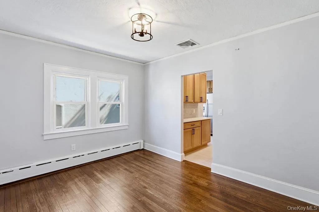 526 Carroll Avenue, Mamaroneck, NY, 3 Bedrooms Bedrooms, 3 Rooms Rooms,2 BathroomsBathrooms,Residential Lease,For Rent,Carroll,0,996051 526 Carroll Avenue, Mamaroneck, NY, 3 Bedrooms Bedrooms, 3 Rooms Rooms,2 BathroomsBathrooms,Residential Lease,For Rent,Carroll,0,996051